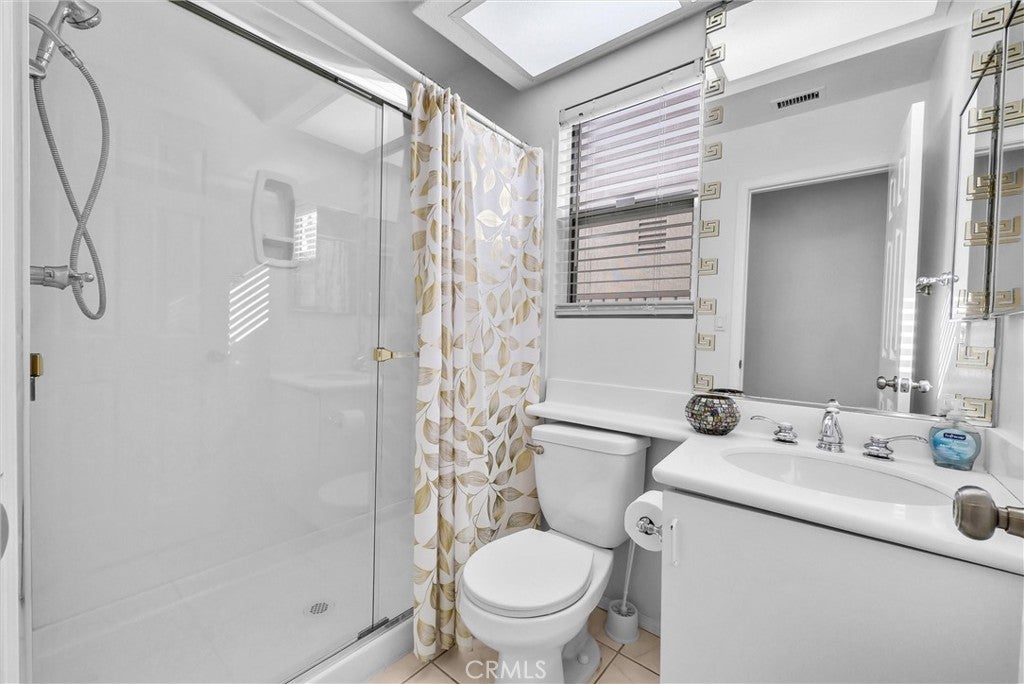 San Dimas, California, 91773, United States, 4 Bedrooms Bedrooms, ,3 BathroomsBathrooms,Residential,For Sale,1986293