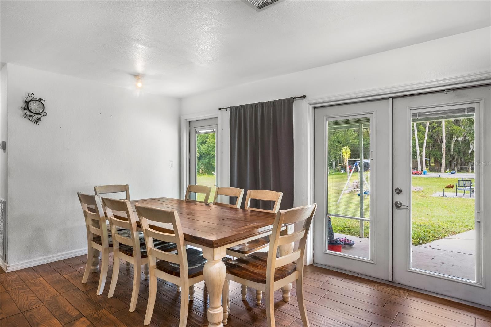 MIMS, Florida, 32754, United States, 3 Bedrooms Bedrooms, ,2 BathroomsBathrooms,Residential,For Sale,1878459