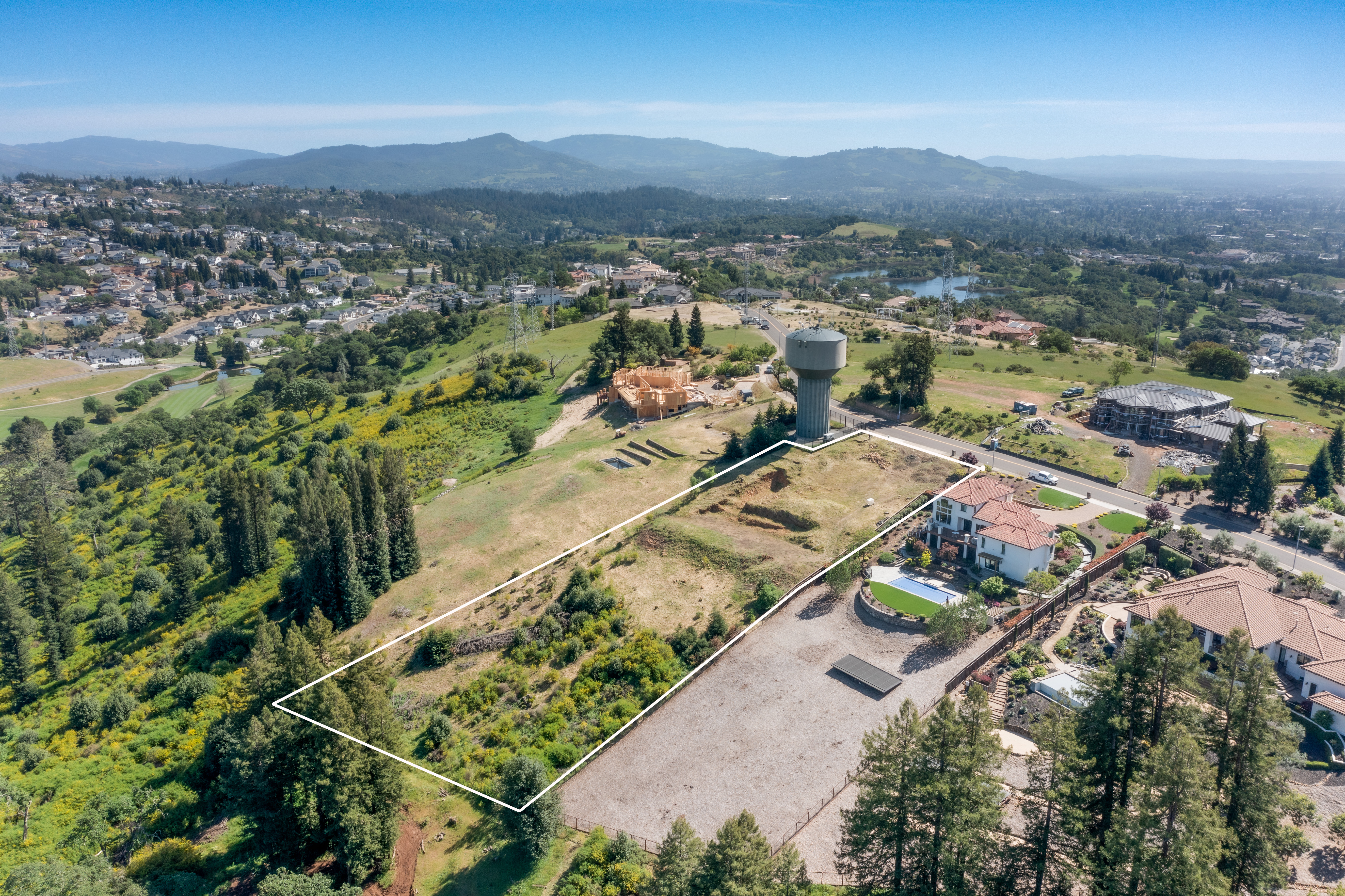  3888 Skyfarm Drive, Santa Rosa, CA 95403 - 物件實景