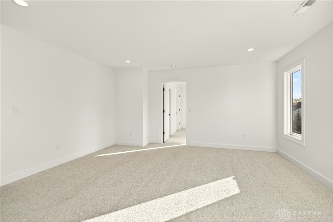 Washington Twp, Ohio, 45458, United States, 5 Bedrooms Bedrooms, ,5 BathroomsBathrooms,Residential,For Sale,1988352