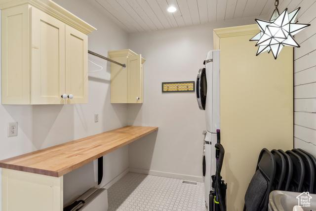 Garden City, Utah, 84028, United States, 10 Bedrooms Bedrooms, ,9 BathroomsBathrooms,Residential,For Sale,1978016