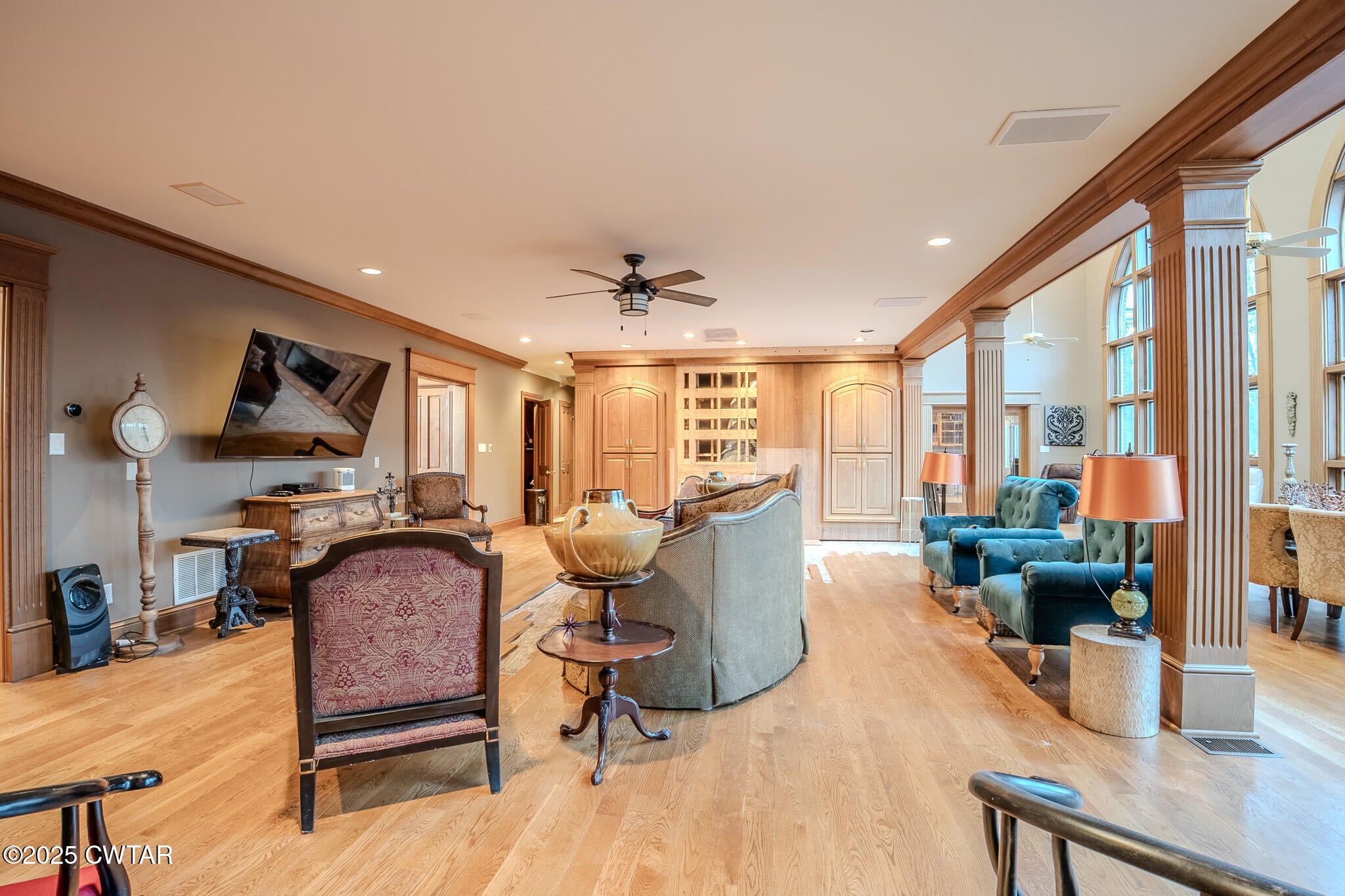 Jackson, Tennessee, 38305, United States, 5 Bedrooms Bedrooms, ,5 BathroomsBathrooms,Residential,For Sale,2006604