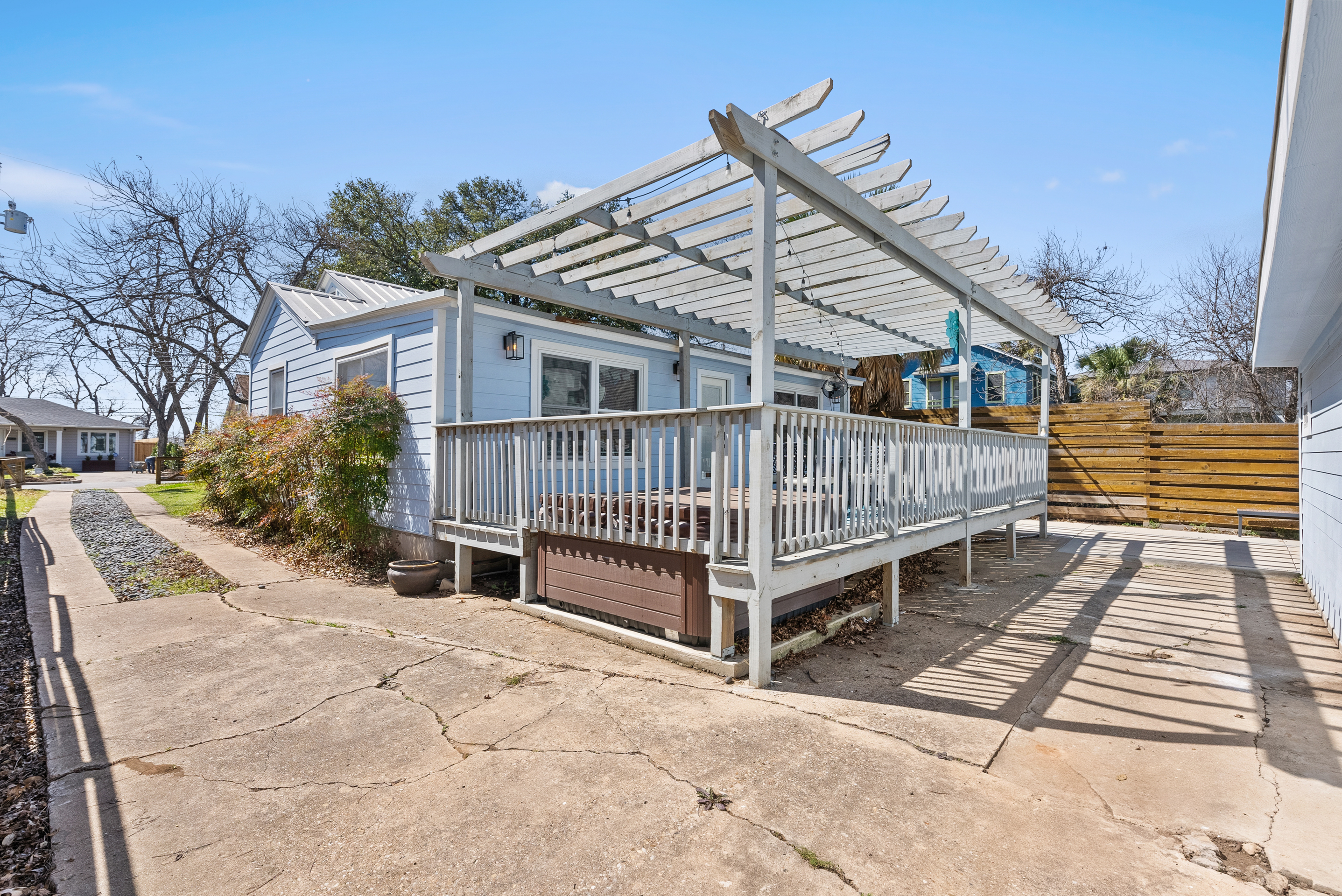  Charming Hyde Park Bungalow with ADU - 物件實景
