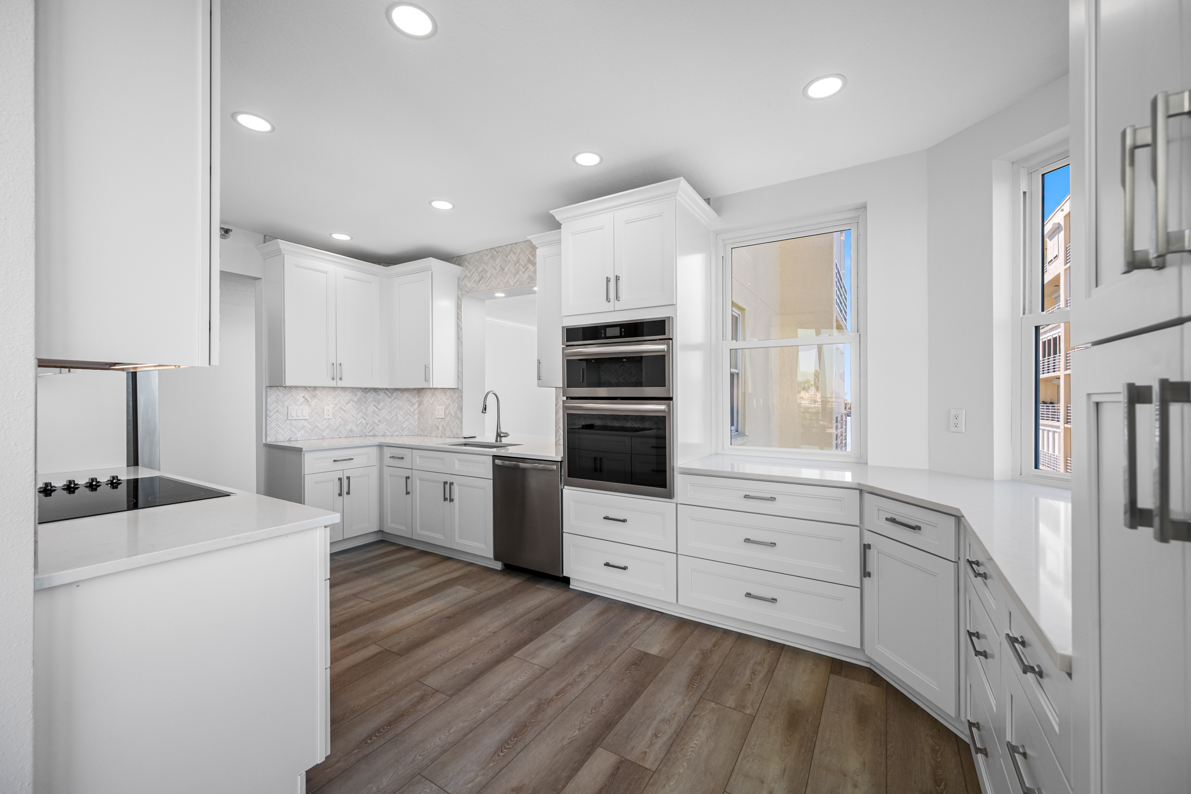 South Pasadena, Florida, 33707, United States, 2 Bedrooms Bedrooms, ,2 BathroomsBathrooms,Residential,For Sale,1987070