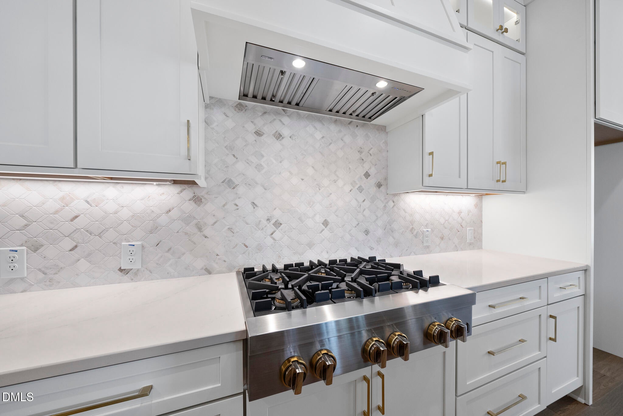 Raleigh, North Carolina, 27613, United States, 4 Bedrooms Bedrooms, ,5 BathroomsBathrooms,Residential,For Sale,1989264