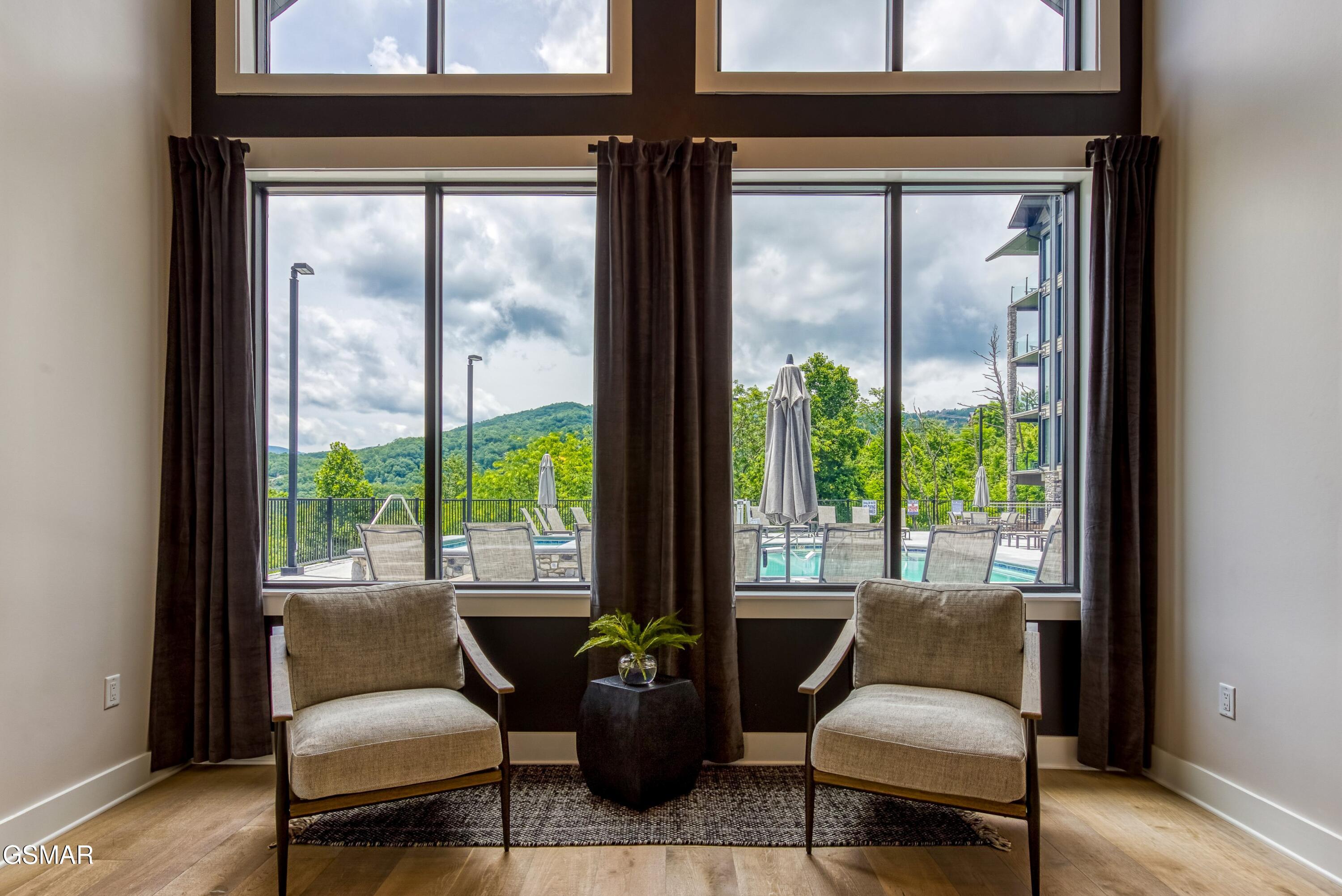 Gatlinburg, Tennessee, 37738, United States, 3 Bedrooms Bedrooms, ,4 BathroomsBathrooms,Residential,For Sale,1977552