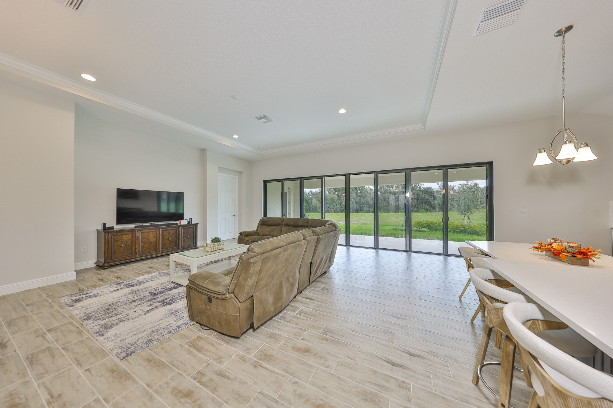 Riverview, Florida, 33579, United States, 4 Bedrooms Bedrooms, ,3 BathroomsBathrooms,Residential,For Sale,1973757