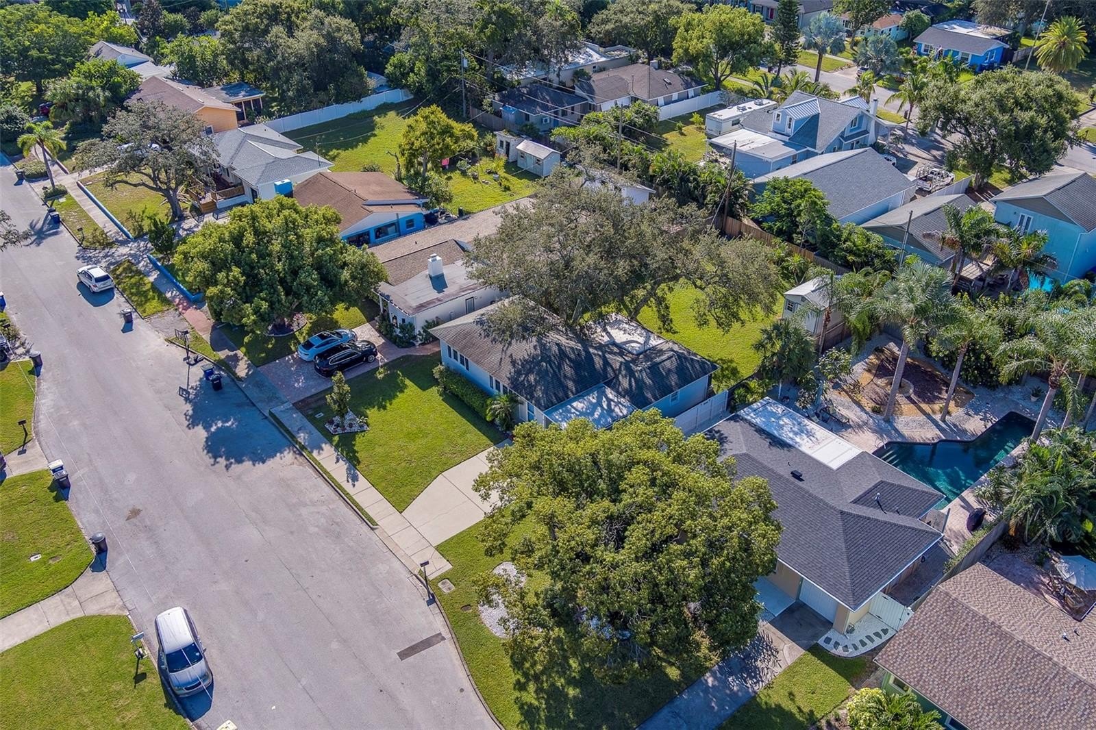 CLEARWATER, Florida, 33755, United States, 2 Bedrooms Bedrooms, ,1 BathroomBathrooms,Residential,For Sale,1976498