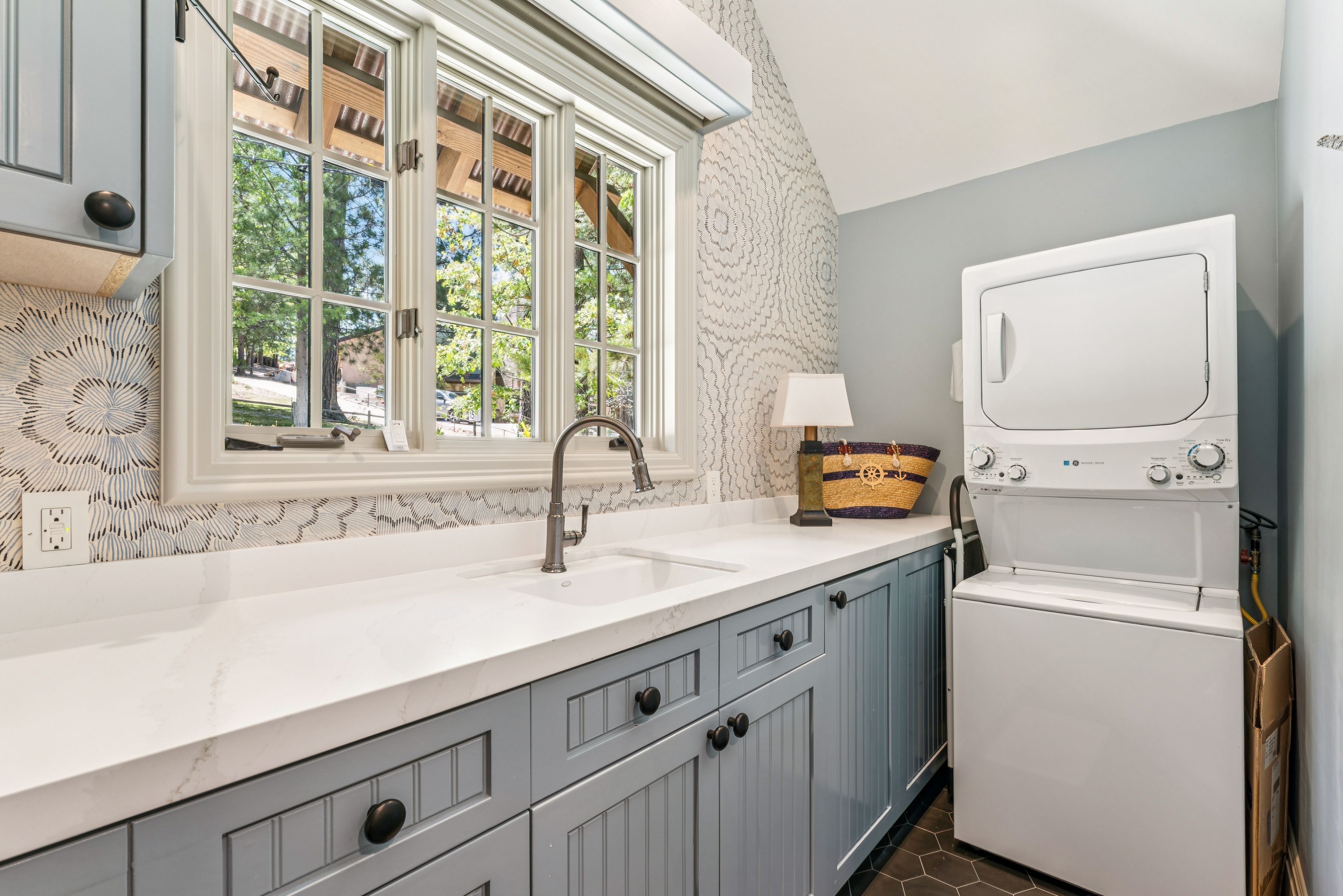  27720 Hamiltair Drive, Lake Arrowhead, CA 92352 - 物件實景