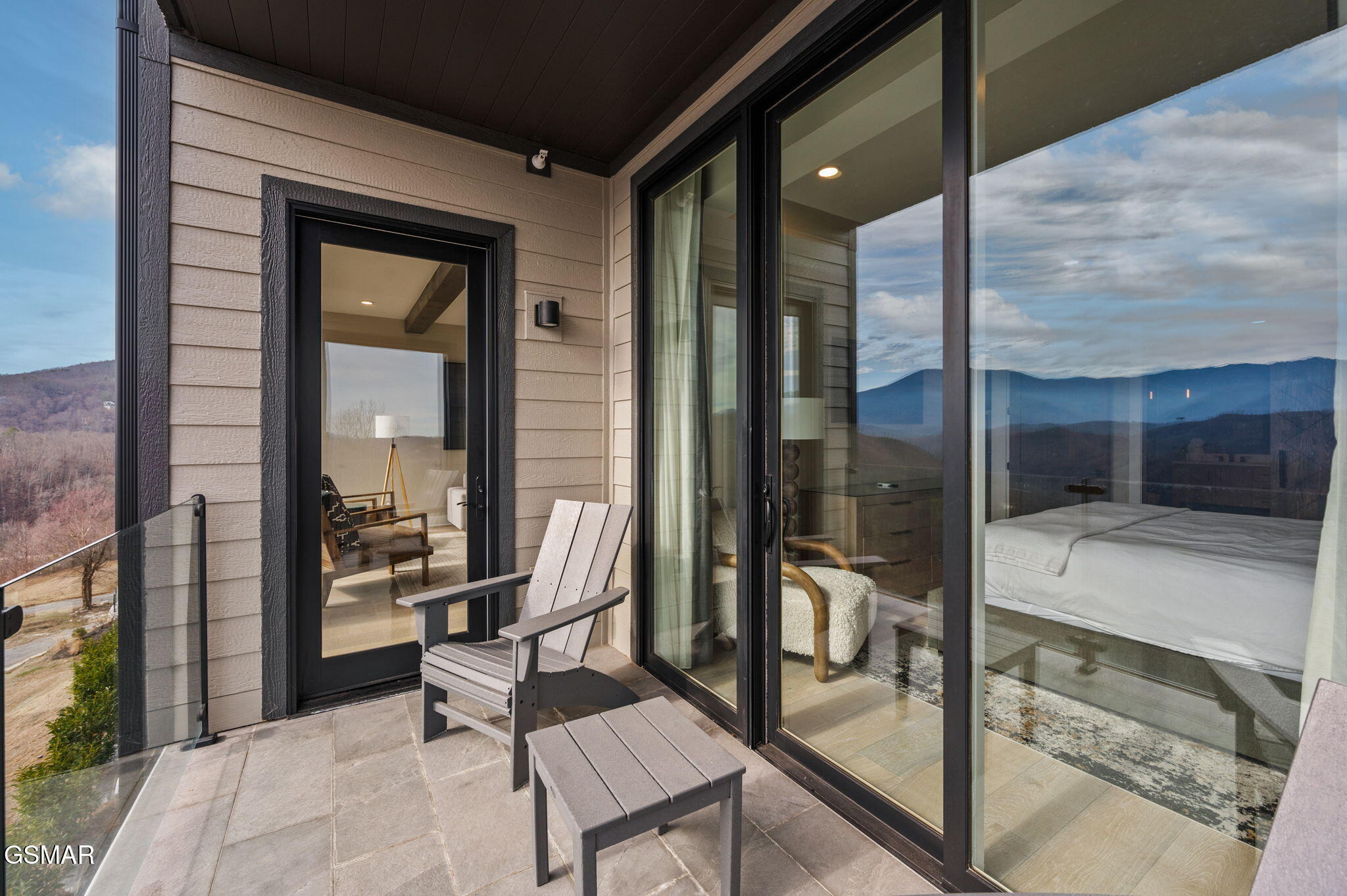 Gatlinburg, Tennessee, 37738, United States, 3 Bedrooms Bedrooms, ,4 BathroomsBathrooms,Residential,For Sale,1977552