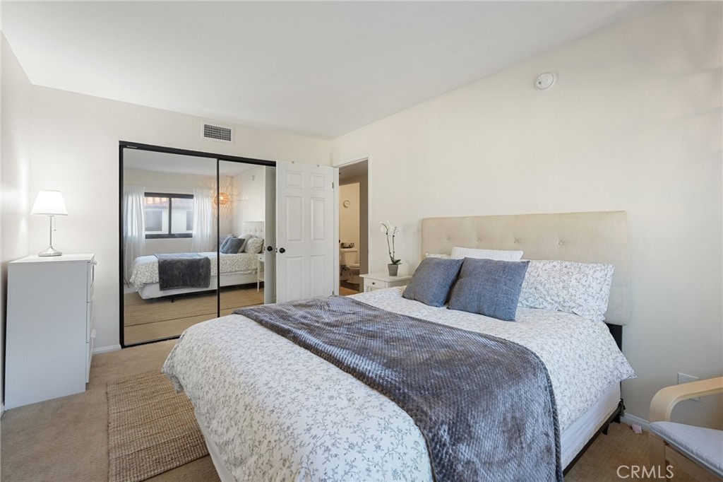 Lake Balboa, California, 91406, United States, 3 Bedrooms Bedrooms, ,3 BathroomsBathrooms,Residential,For Sale,1992024