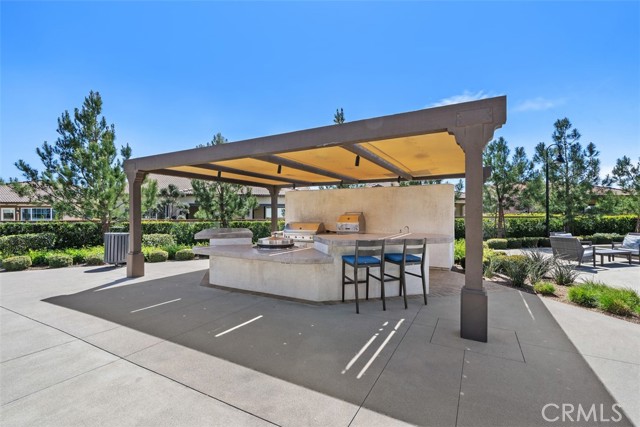 Ontario, California, 91761, United States, 2 Bedrooms Bedrooms, ,3 BathroomsBathrooms,Residential,For Sale,1977119