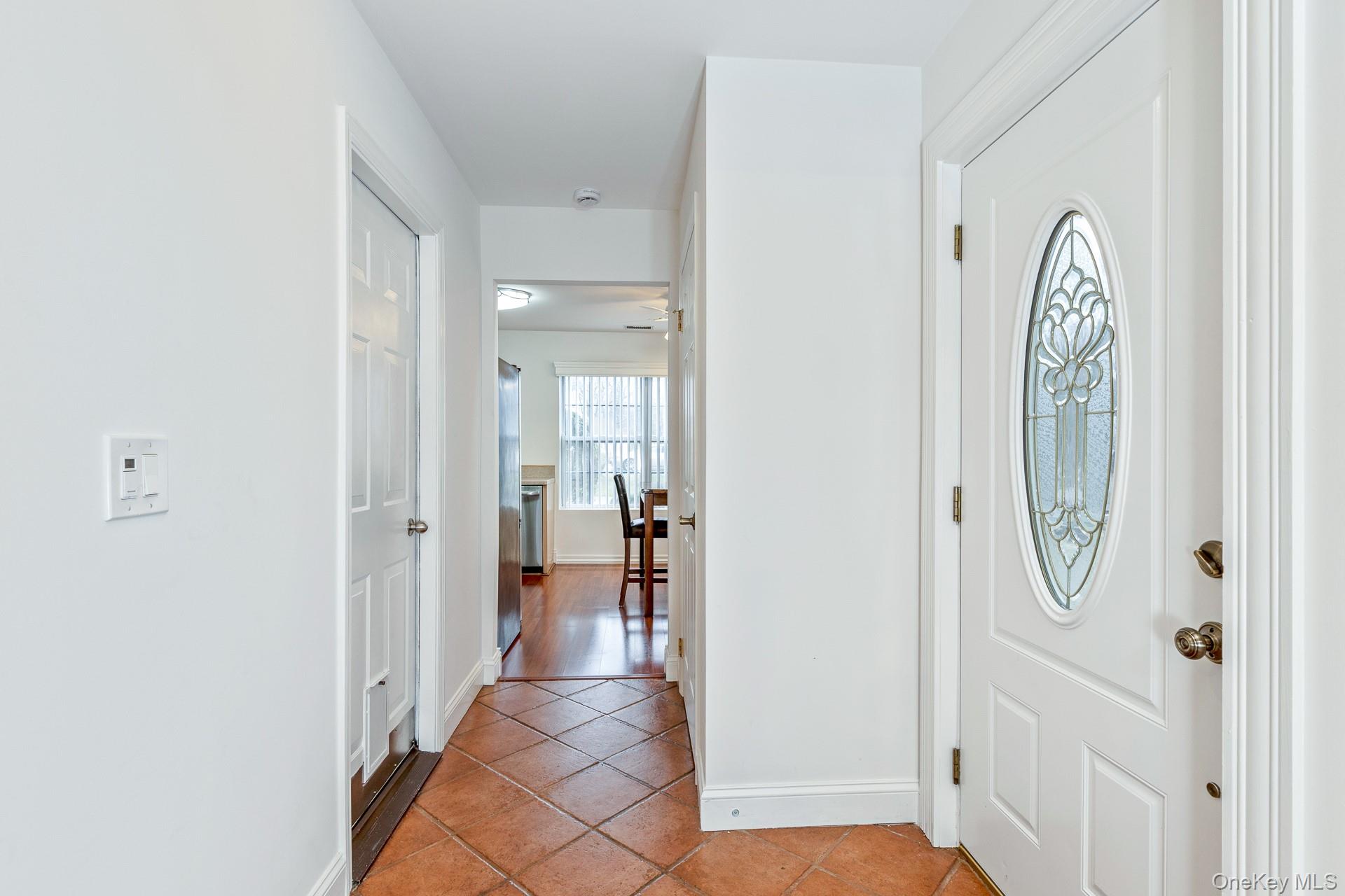  7 Possum Path, Coram, NY, 11727 - 物件實景