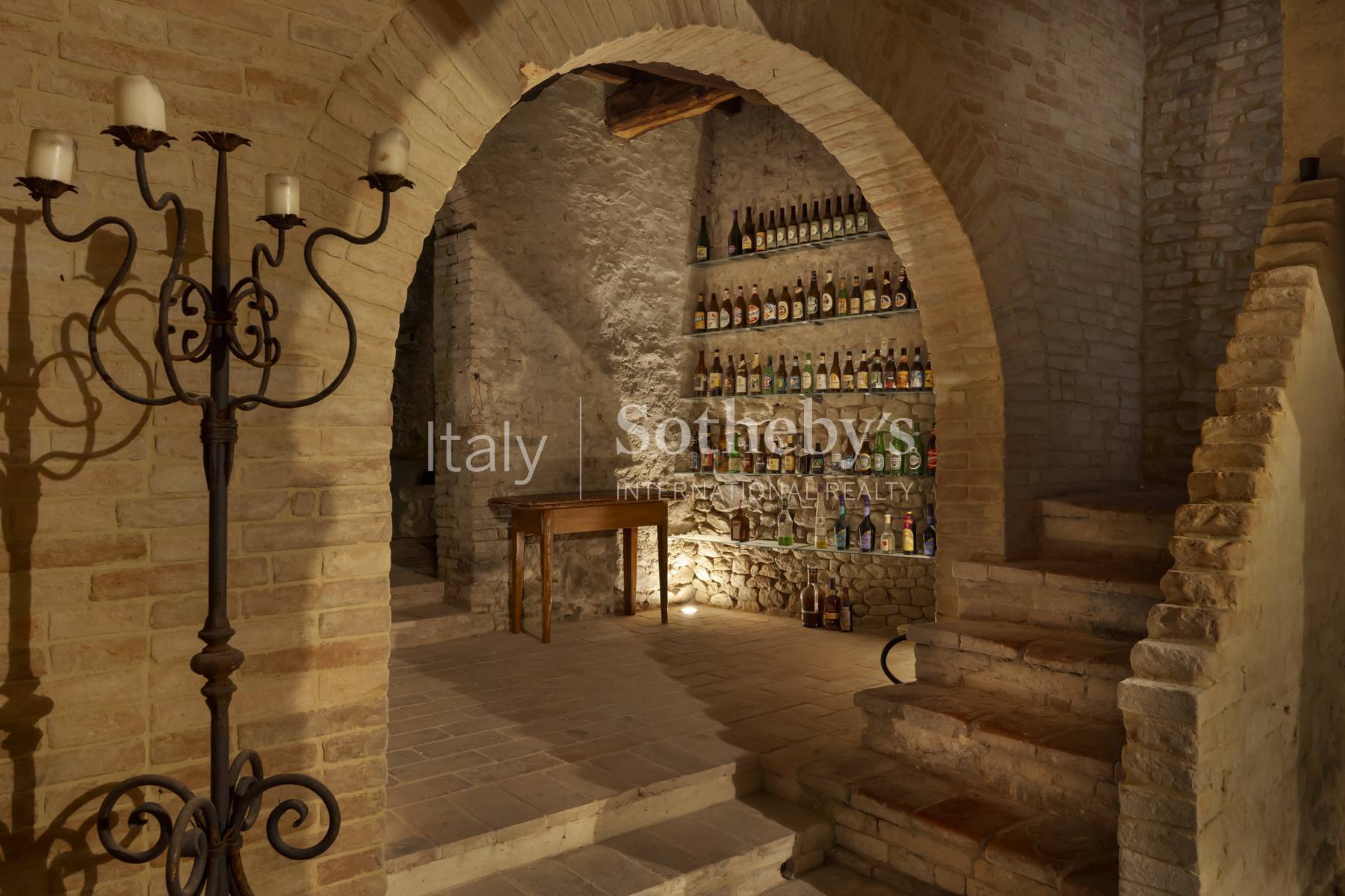  Historic building overlooking the Romagna hills - 物件實景