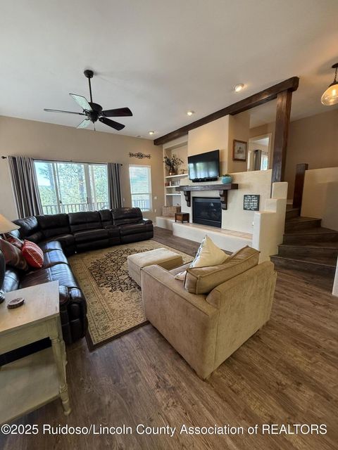 Ruidoso, New Mexico, 88345, United States, 4 Bedrooms Bedrooms, ,3 BathroomsBathrooms,Residential,For Sale,1895343