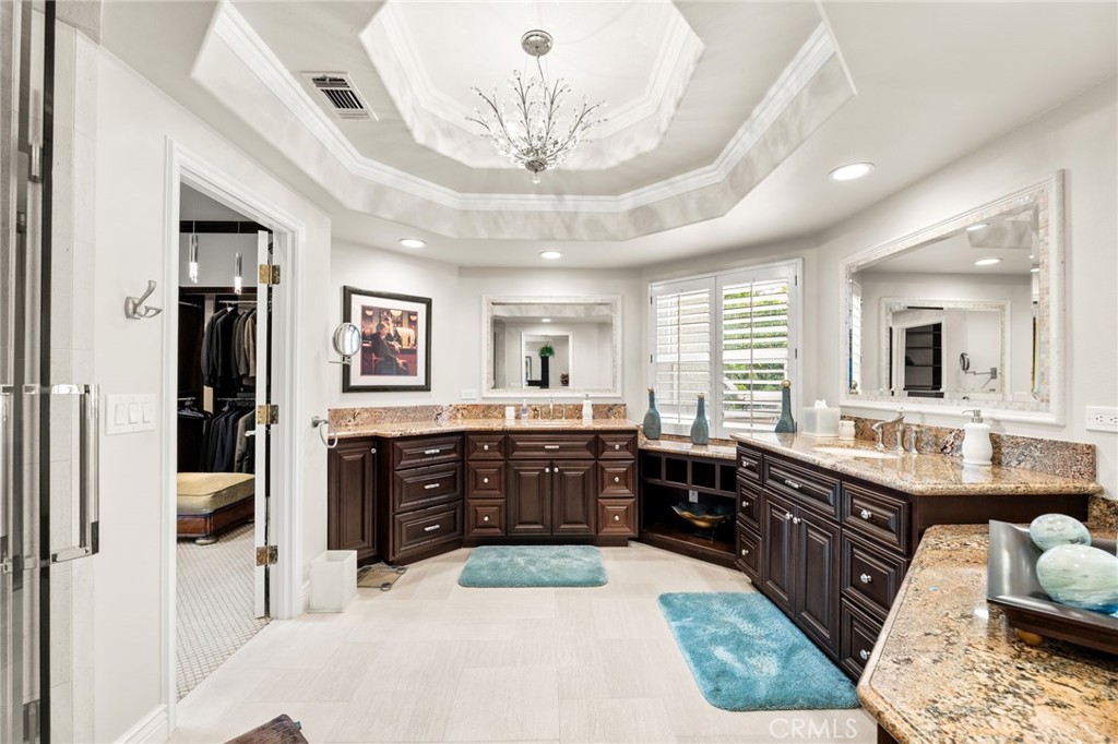 Upland, California, 91784, United States, 5 Bedrooms Bedrooms, ,6 BathroomsBathrooms,Residential,For Sale,2016582