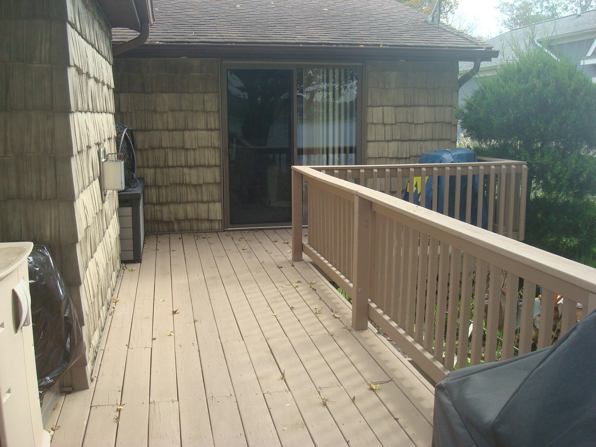 Camden, Michigan, 49232, United States, 5 Bedrooms Bedrooms, ,3 BathroomsBathrooms,Residential,For Sale,1887942