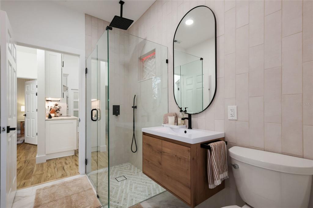 Osprey, Florida, 34229, United States, 4 Bedrooms Bedrooms, ,2 BathroomsBathrooms,Residential,For Sale,2003477