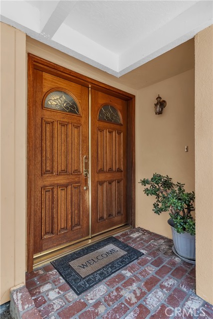 Lynwood, California, 90262, United States, 5 Bedrooms Bedrooms, ,2 BathroomsBathrooms,Residential,For Sale,1914118