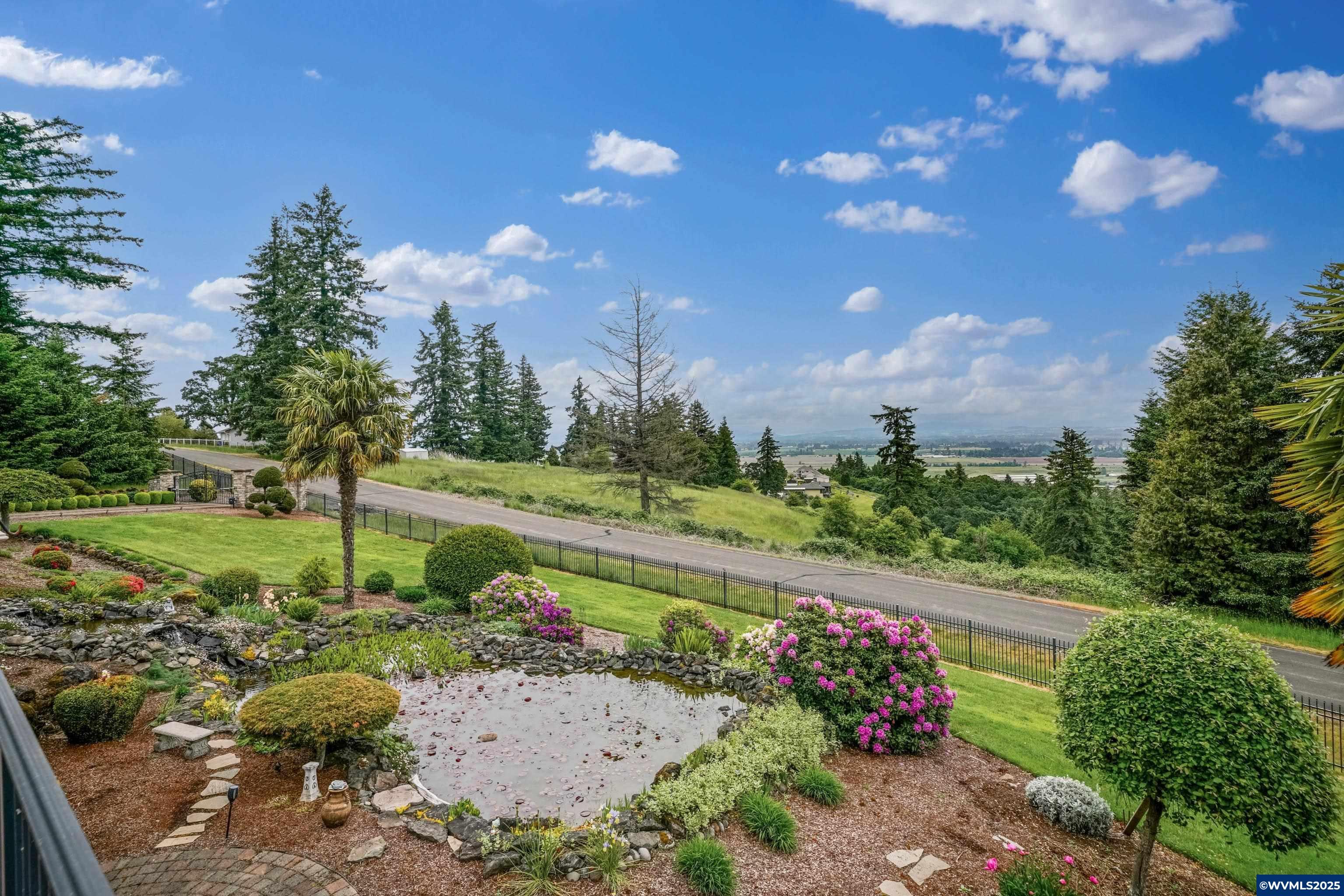 Turner, Oregon, 97392, United States, 4 Bedrooms Bedrooms, ,3 BathroomsBathrooms,Residential,For Sale,1827852