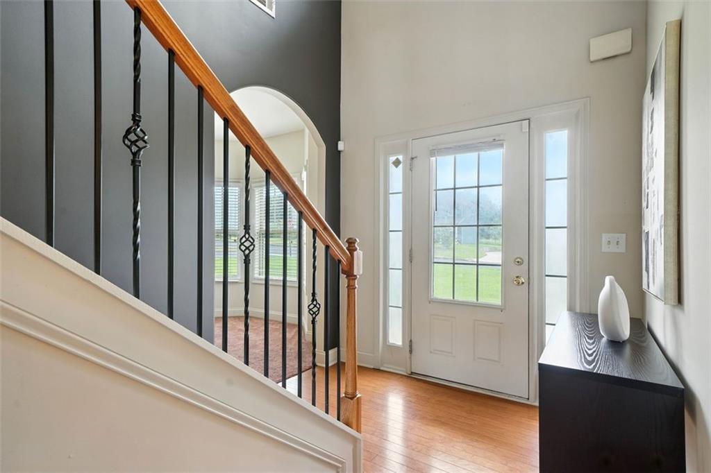 Atlanta, Georgia, 30331, United States, 5 Bedrooms Bedrooms, ,4 BathroomsBathrooms,Residential,For Sale,1933475