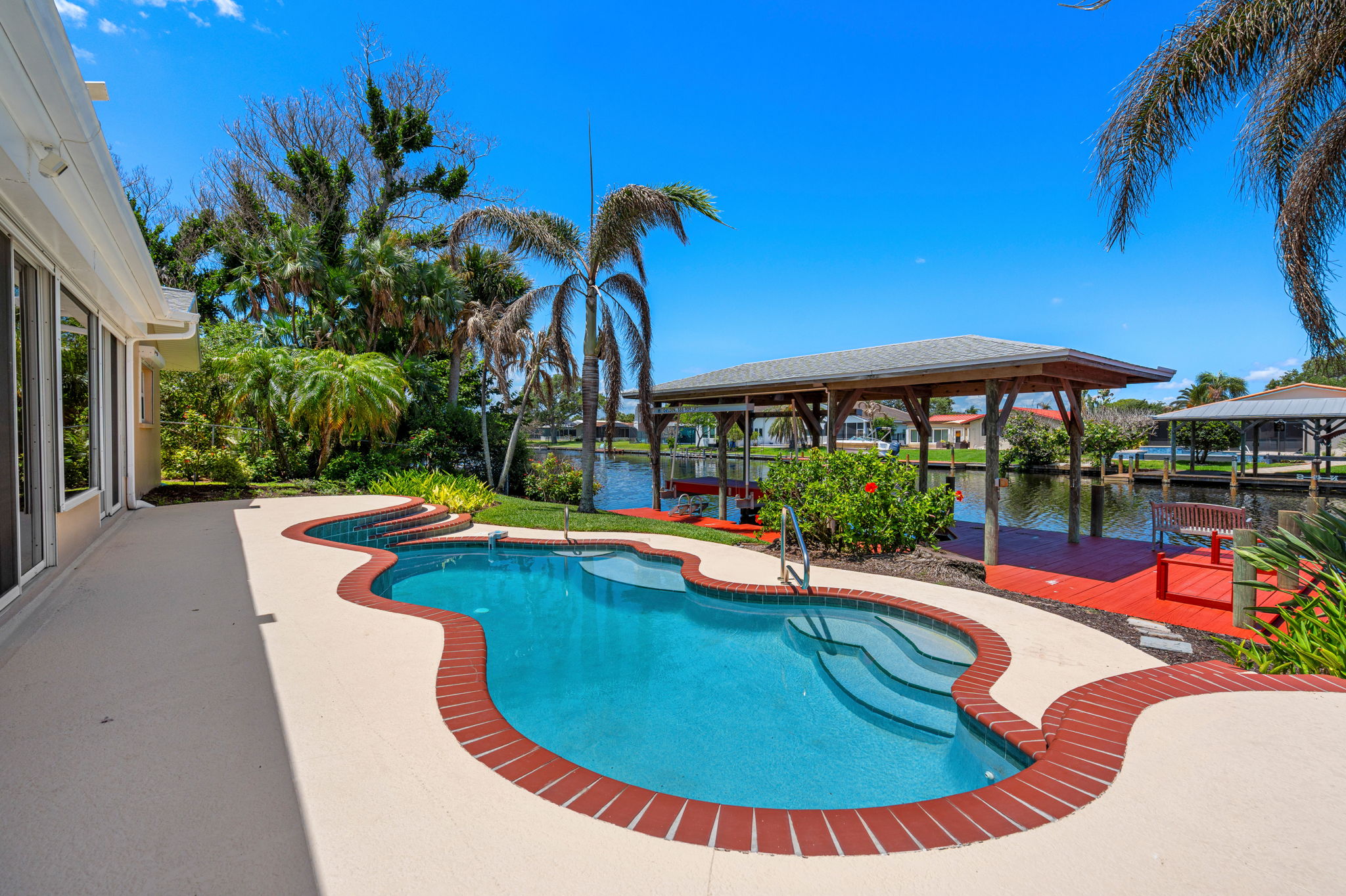  27 Westview Lane, Cocoa Beach, FL, 32931 - 物件實景