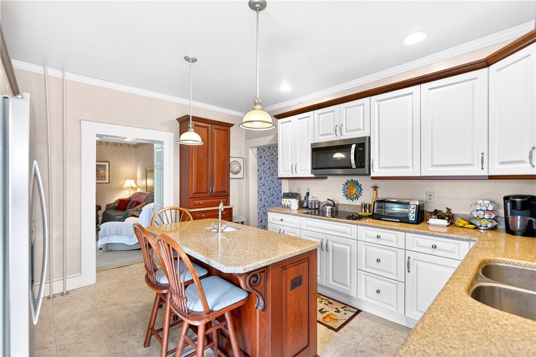 Scenery Hill, Pennsylvania, 15360, United States, 4 Bedrooms Bedrooms, ,2 BathroomsBathrooms,Residential,For Sale,2044071
