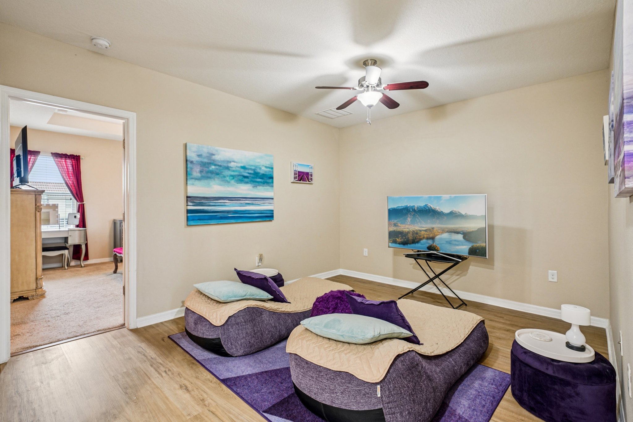 St. Petersburg, Florida, 33703, United States, 3 Bedrooms Bedrooms, ,3 BathroomsBathrooms,Residential,For Sale,1881244