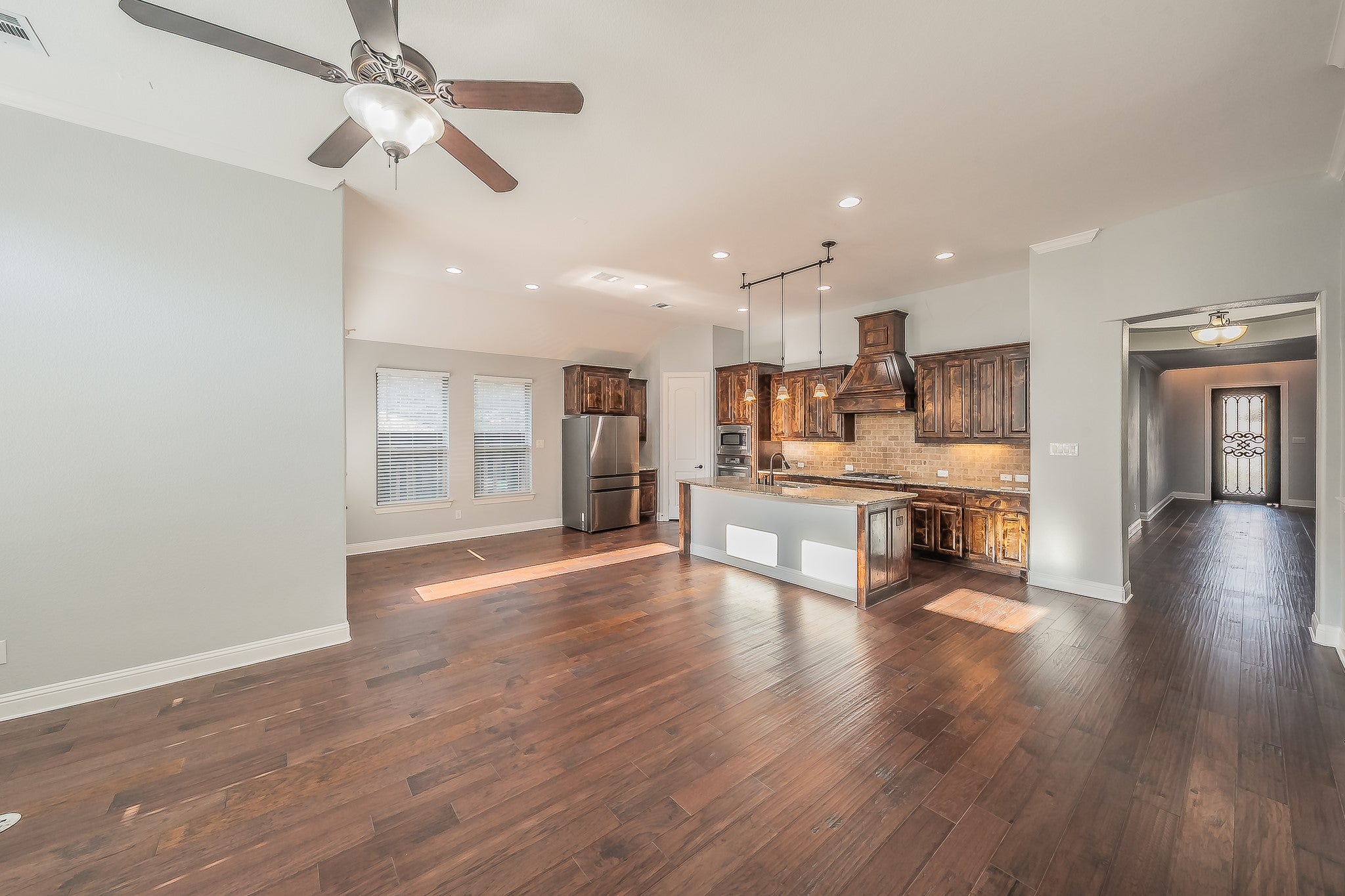 Trophy Club, Texas, 76262, United States, 4 Bedrooms Bedrooms, ,4 BathroomsBathrooms,Residential,For Sale,1977433