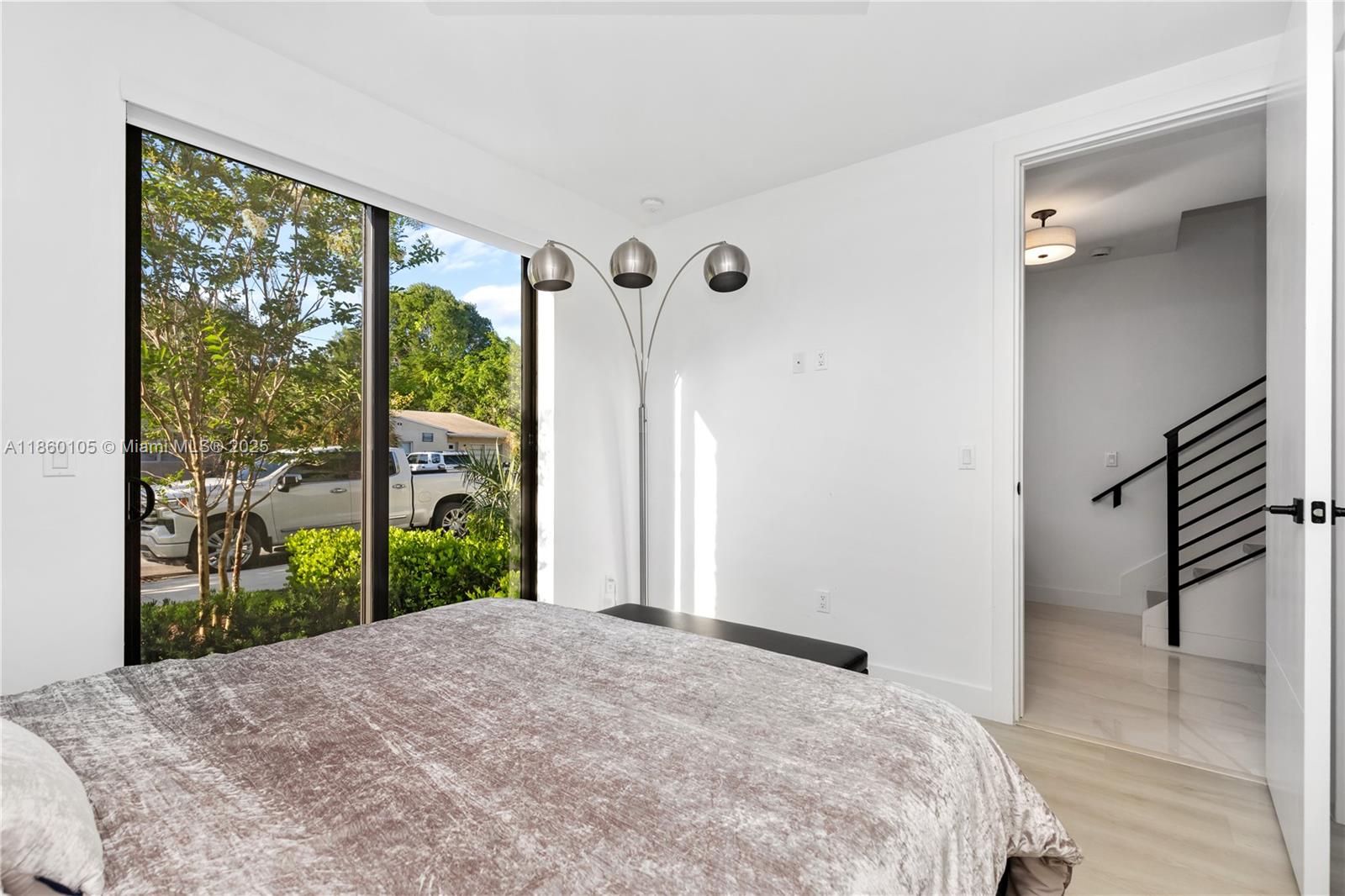 Fort Lauderdale, Florida, 33316, United States, 3 Bedrooms Bedrooms, ,4 BathroomsBathrooms,Residential,For Sale,1920890