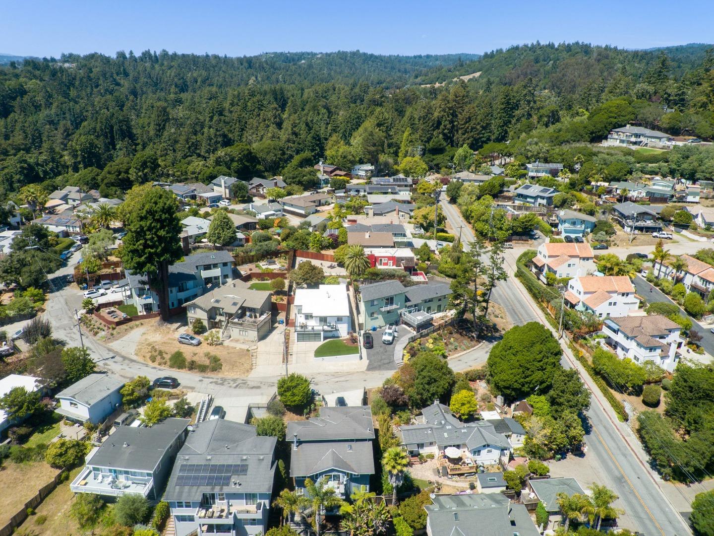 Aptos, California, 95003, United States, 3 Bedrooms Bedrooms, ,3 BathroomsBathrooms,Residential,For Sale,1926200