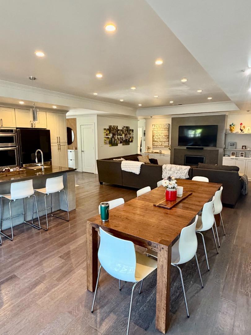 Morgan Hill, California, 95037, United States, 5 Bedrooms Bedrooms, ,3 BathroomsBathrooms,Residential,For Sale,2010403