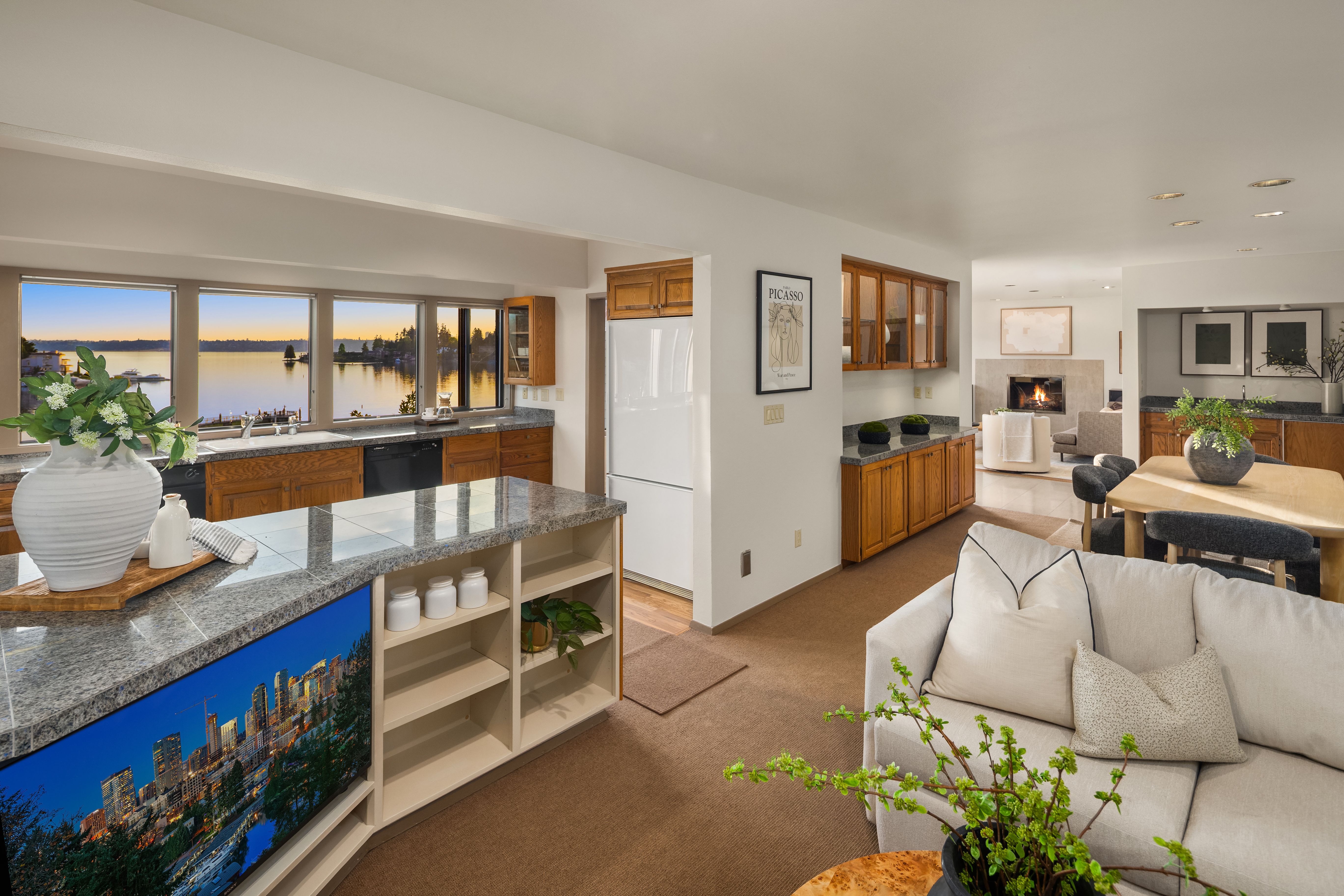  9903 Lake Washington Blvd NE #201, Bellevue, WA 98004 - 物件實景