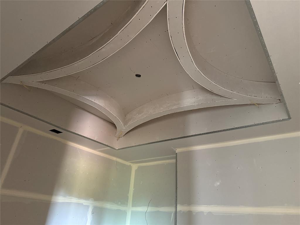 Oklahoma City, Oklahoma, 73142, United States, 4 Bedrooms Bedrooms, ,4 BathroomsBathrooms,Residential,For Sale,1981774