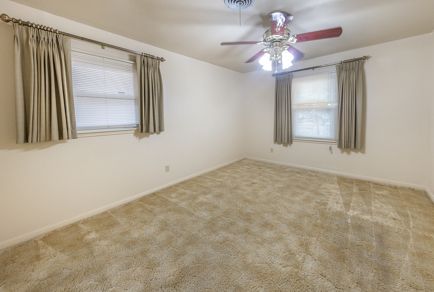 58th St, Lubbock, TX 79413 #1