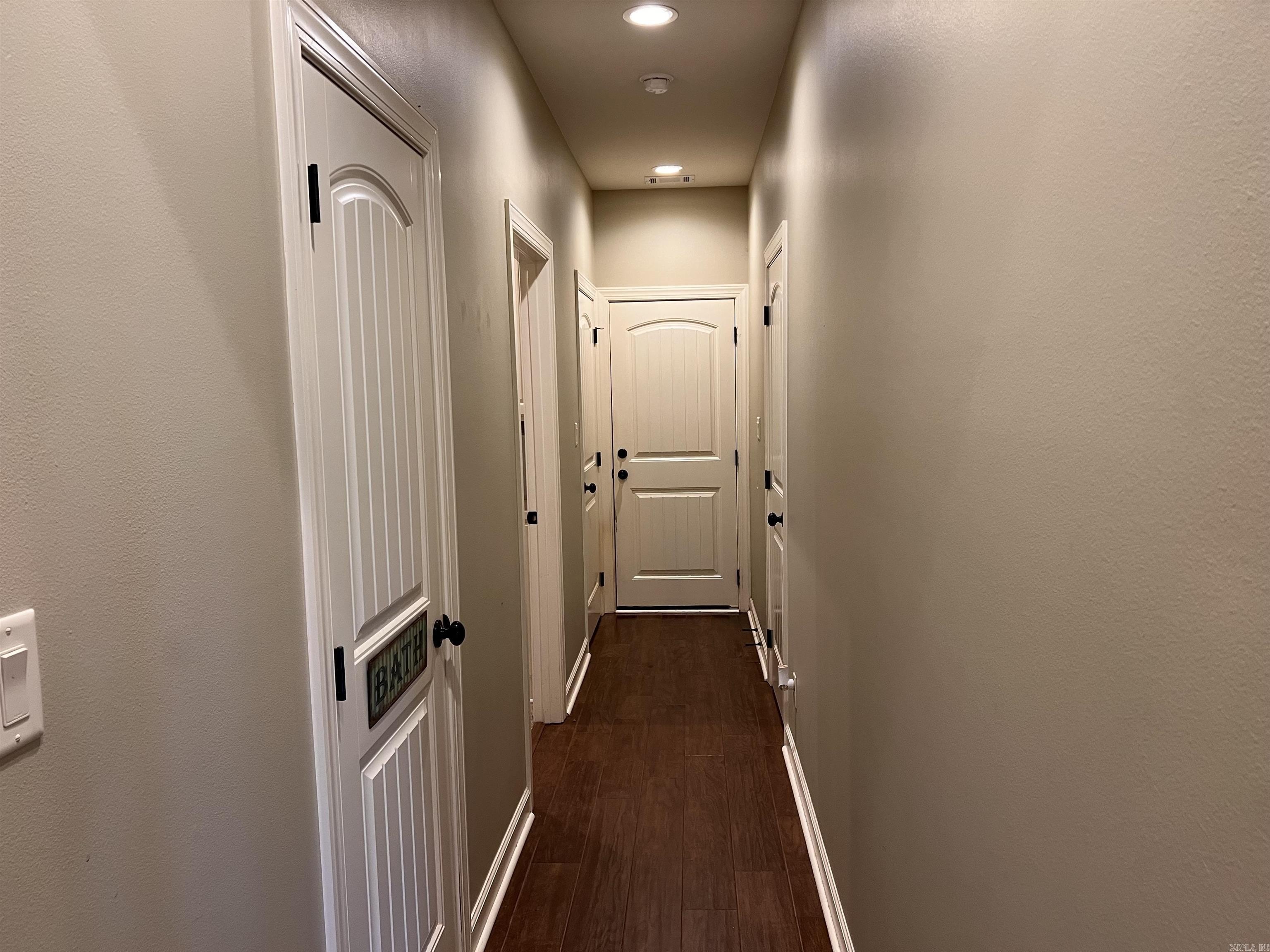 Hot Springs, Arkansas, 71913, United States, 3 Bedrooms Bedrooms, ,3 BathroomsBathrooms,Residential,For Sale,1976234