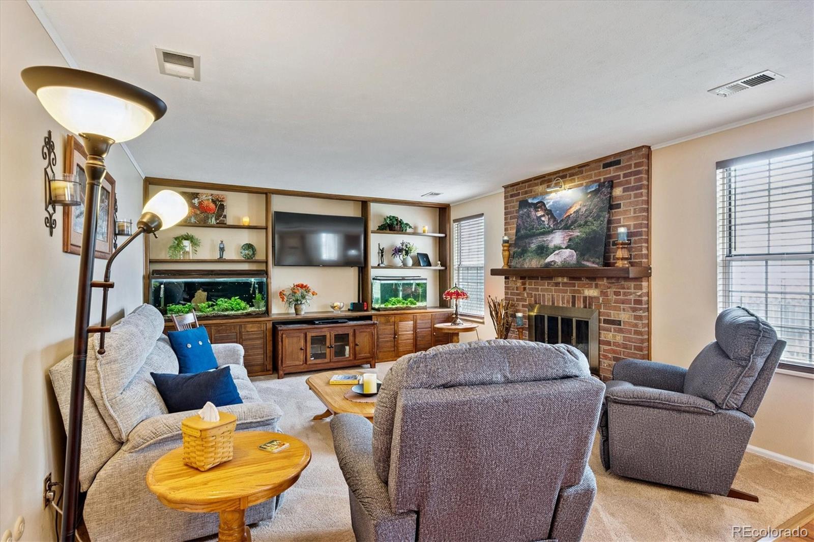 Centennial, Colorado, 80015, United States, 3 Bedrooms Bedrooms, ,1 BathroomBathrooms,Residential,For Sale,1968844