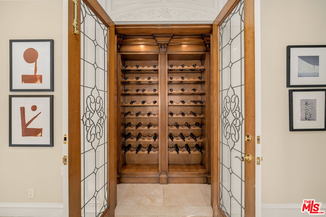 Westlake Village, California, 91362, United States, 7 Bedrooms Bedrooms, ,6 BathroomsBathrooms,Residential,For Sale,2003062