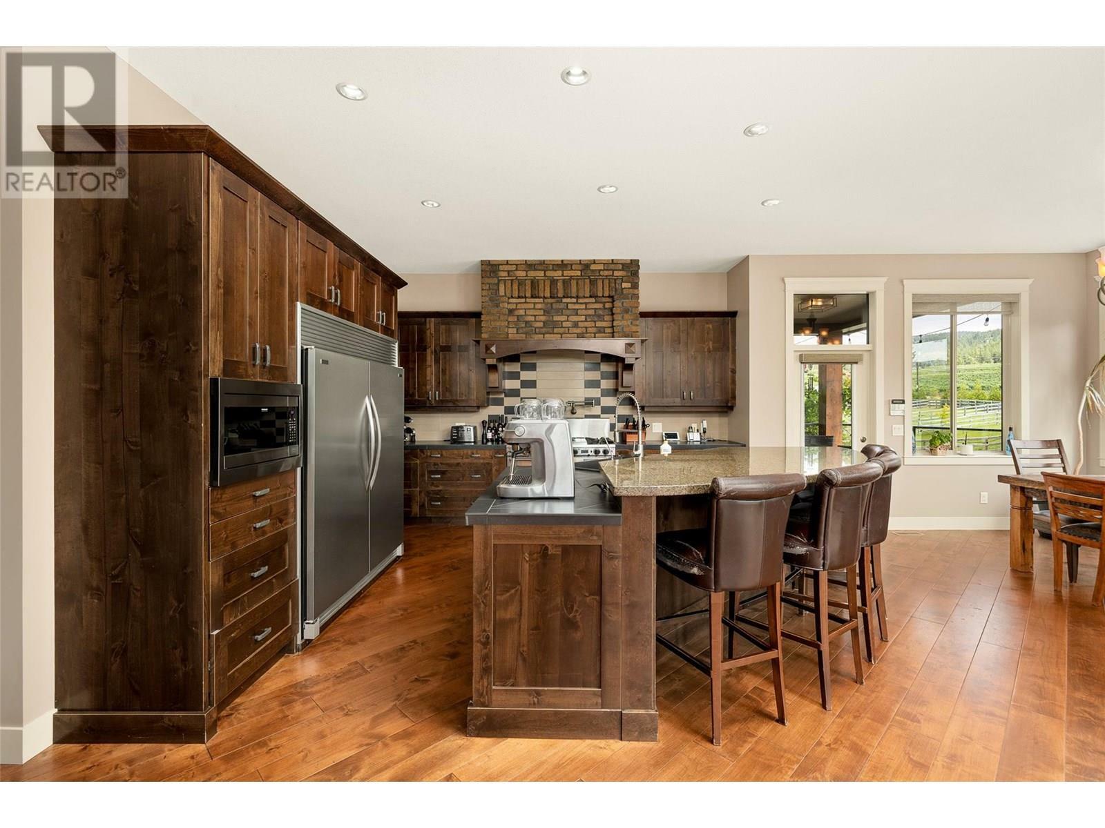 KELOWNA, British Columbia, V1W 4C5, CA, 5 Bedrooms Bedrooms, ,3 BathroomsBathrooms,Residential,For Sale,1883481