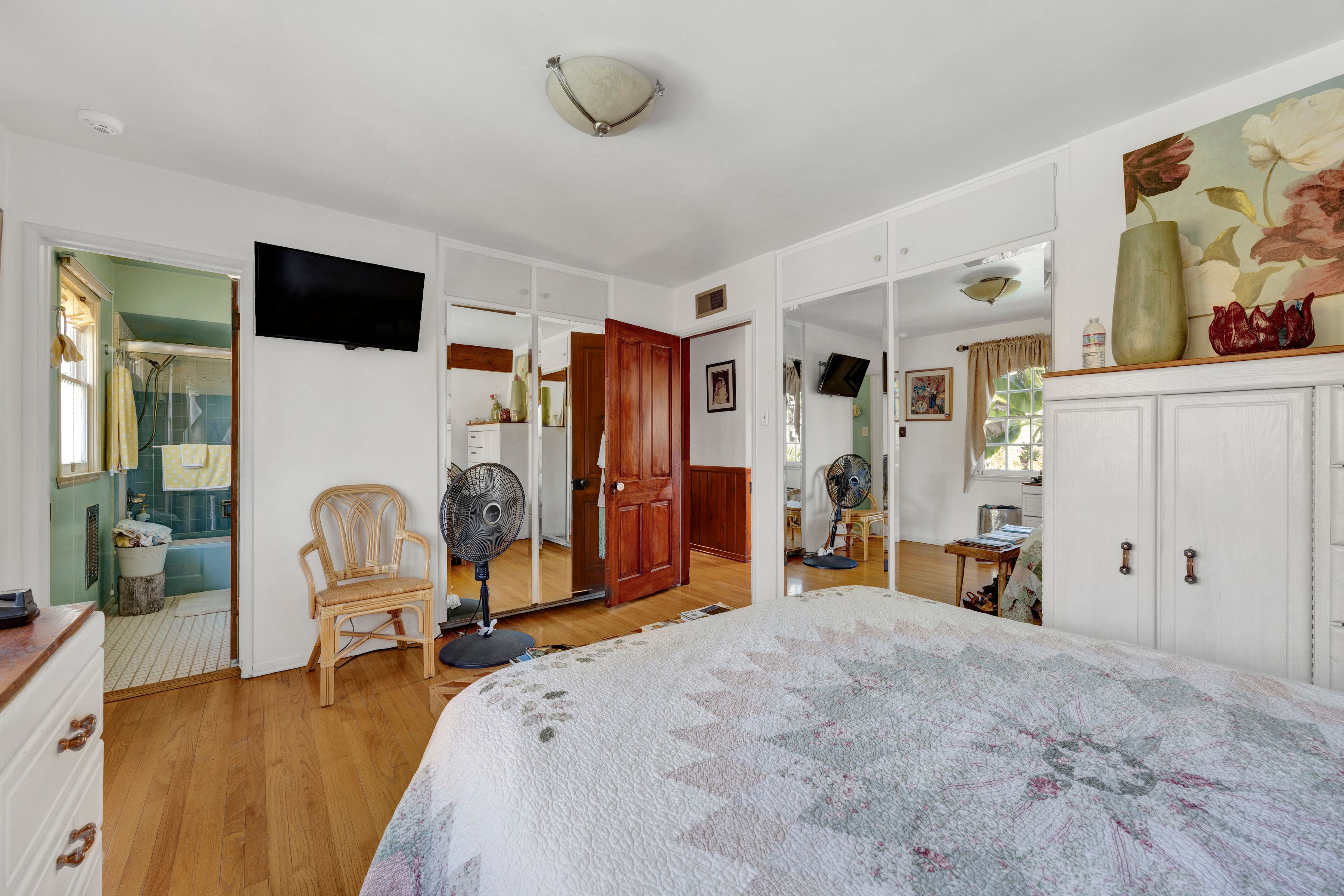  9701 La Canada Way - 物件實景