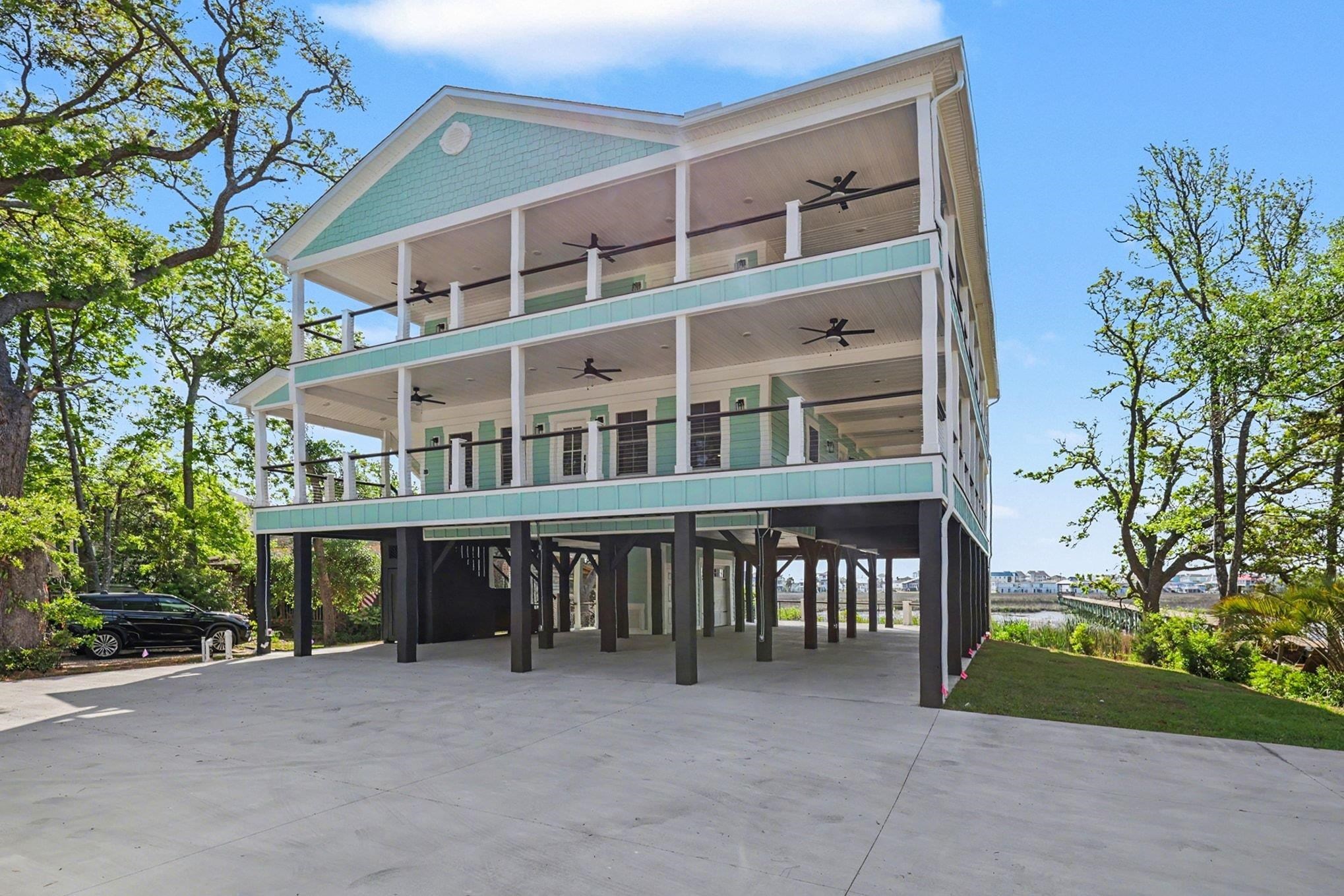 Murrells Inlet, South Carolina, 29576, United States, 5 Bedrooms Bedrooms, ,6 BathroomsBathrooms,Residential,For Sale,2040499