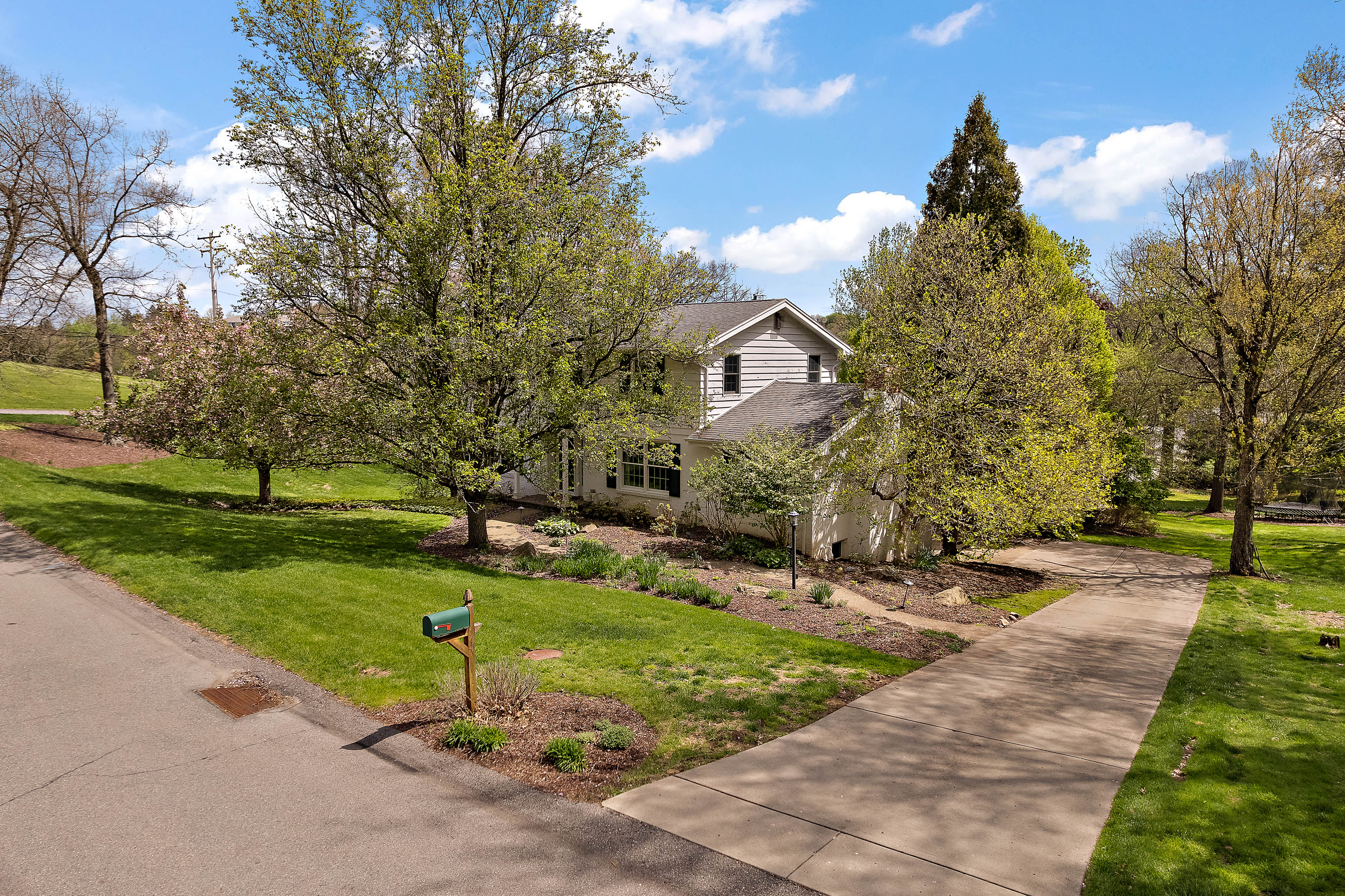  8290 Bramble Lane, Pittsburgh, PA 15237 - 物件實景