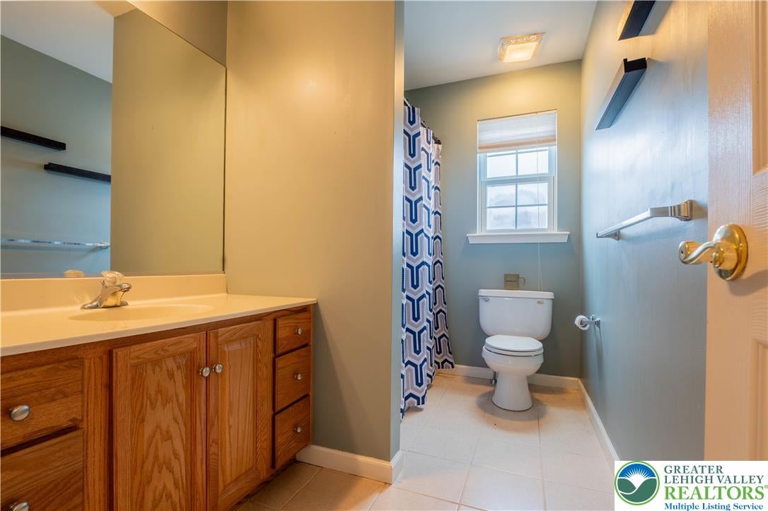 Easton, Pennsylvania, 18040, United States, 4 Bedrooms Bedrooms, ,3 BathroomsBathrooms,Residential,For Sale,2005957