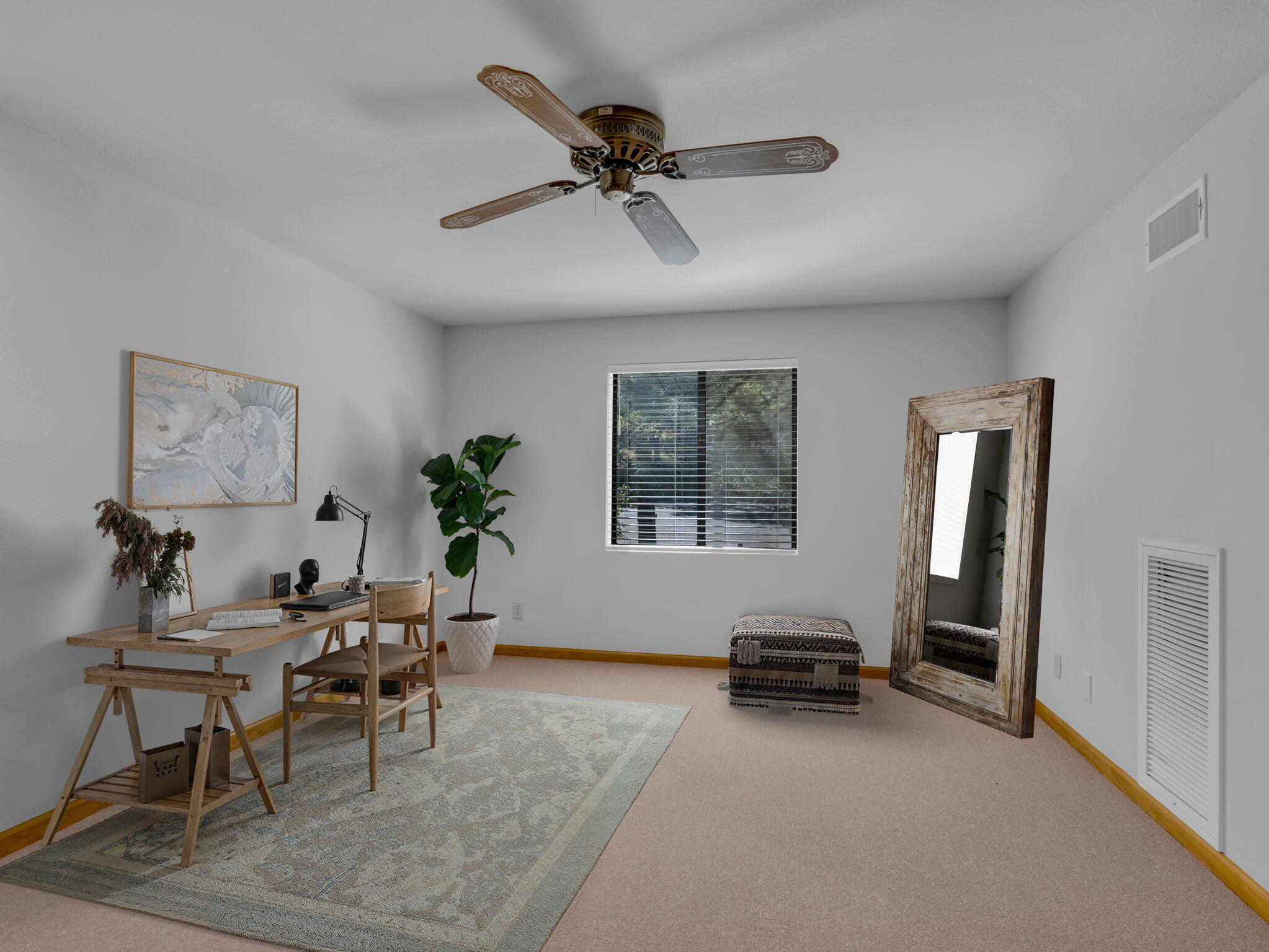 Pine, Arizona, 85544, United States, 3 Bedrooms Bedrooms, ,2 BathroomsBathrooms,Residential,For Sale,1828056