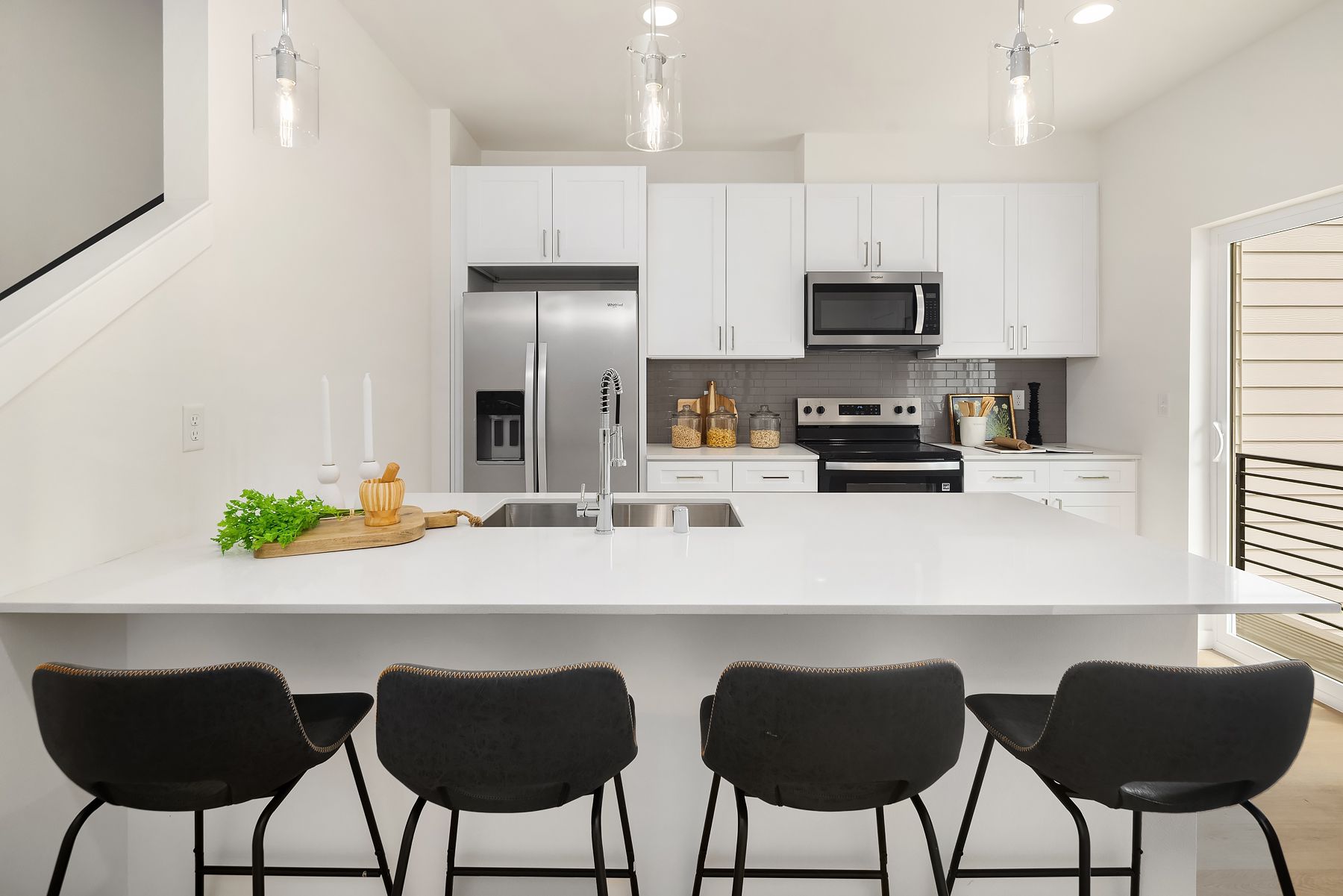  1518 Hollow Dale Place Unit #B, Everett, WA 98204 - 物件實景