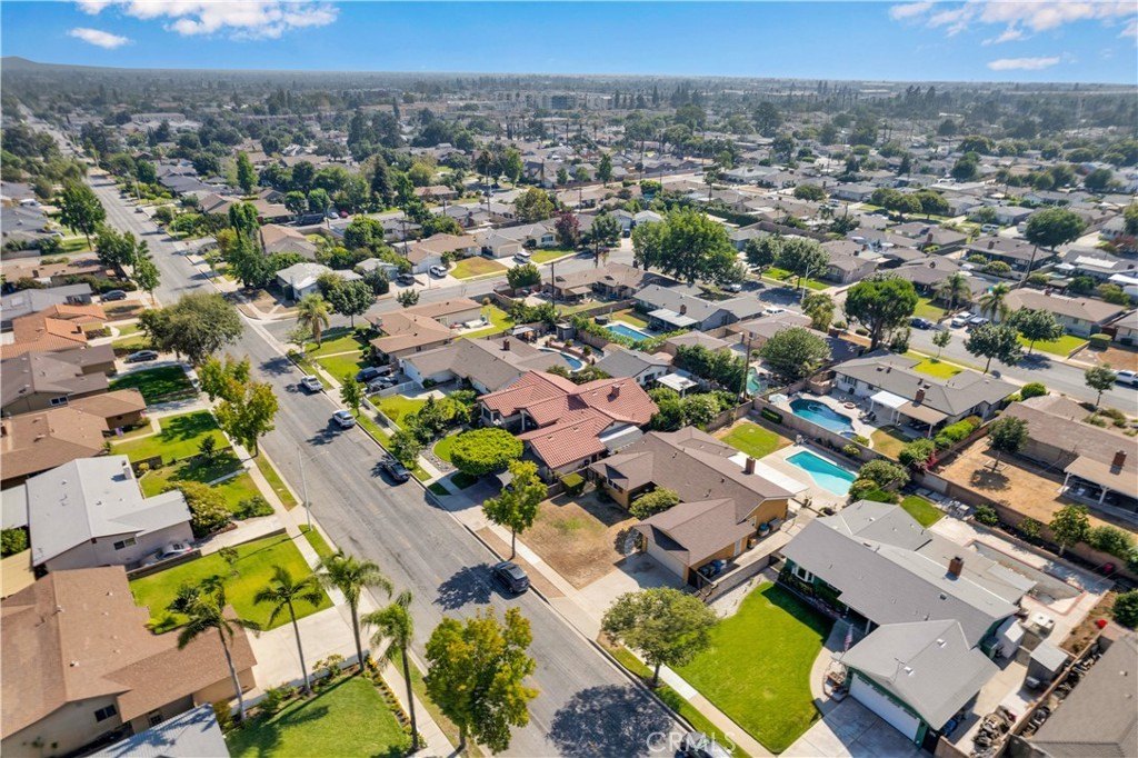 Azusa, California, 91702, United States, 3 Bedrooms Bedrooms, ,2 BathroomsBathrooms,Residential,For Sale,1910708