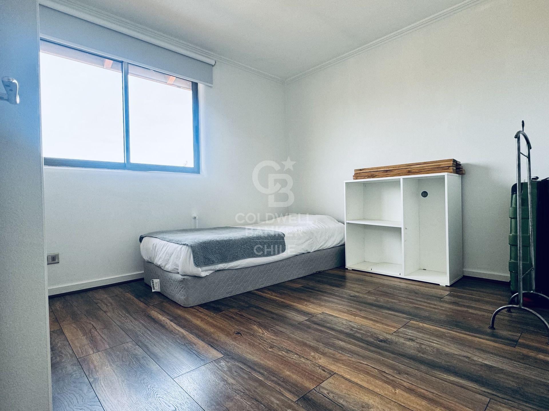 Lo Barnechea, Chile, 6 Bedrooms Bedrooms, ,4 BathroomsBathrooms,Residential,For Sale,1950367