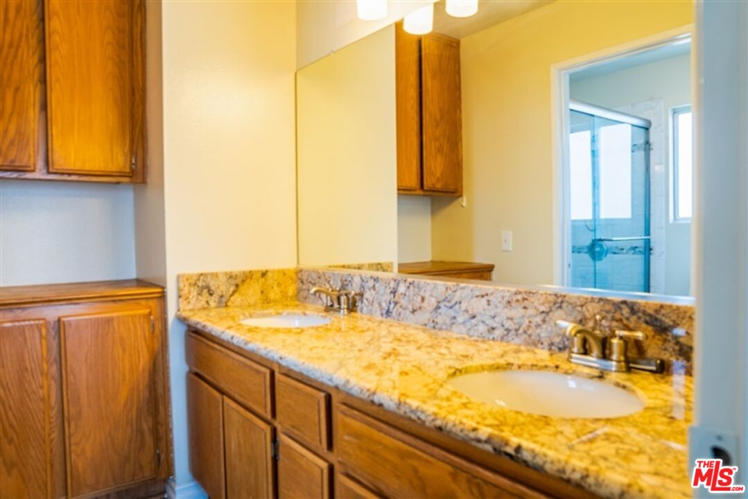 Palmdale, California, 93550, United States, 3 Bedrooms Bedrooms, ,3 BathroomsBathrooms,Residential,For Sale,1994563