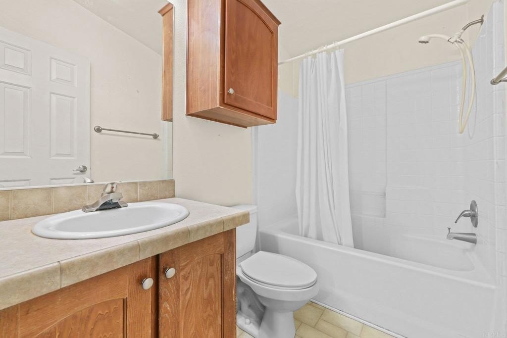 Boulevard, California, 91905, United States, 5 Bedrooms Bedrooms, ,4 BathroomsBathrooms,Residential,For Sale,1997024