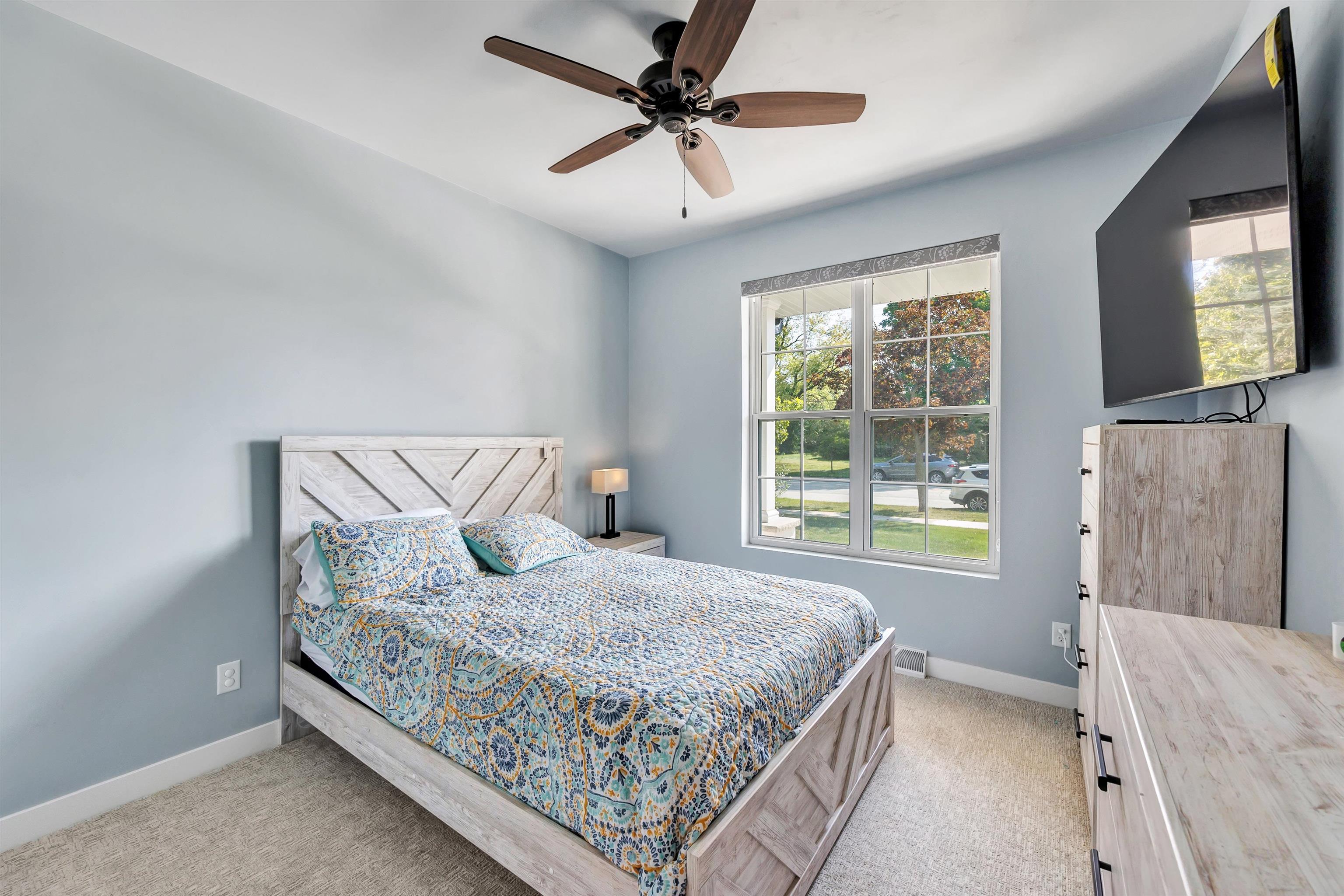 DE PERE, Wisconsin, 54115, United States, 4 Bedrooms Bedrooms, ,4 BathroomsBathrooms,Residential,For Sale,1948922